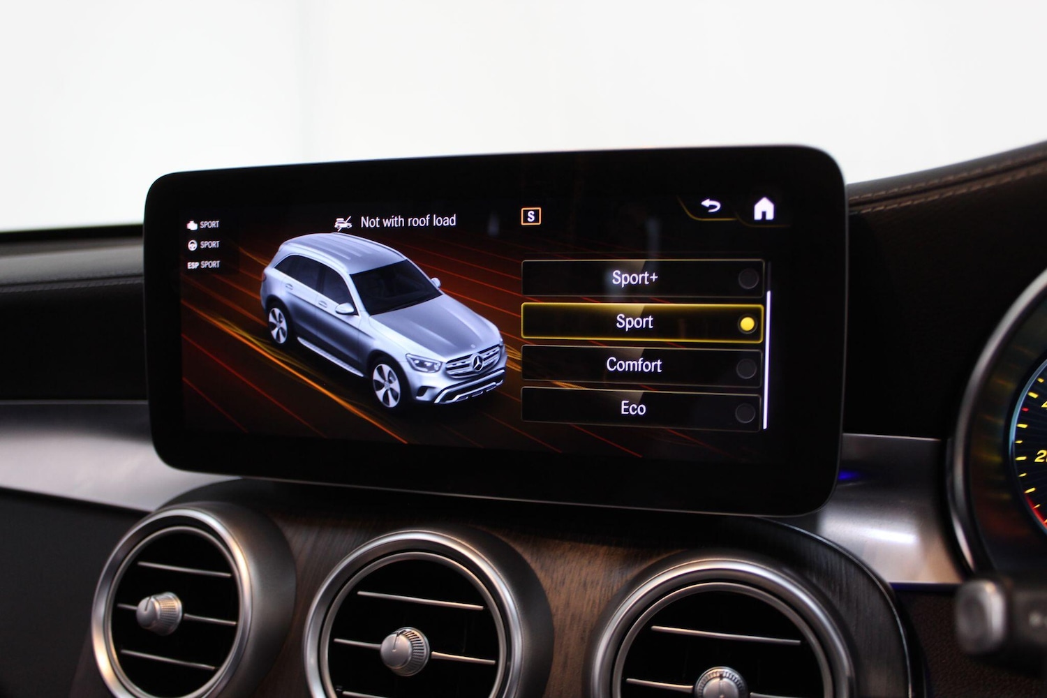 Used Mercedes-Benz GLC 2021 for sale - 78086028: Photo 76