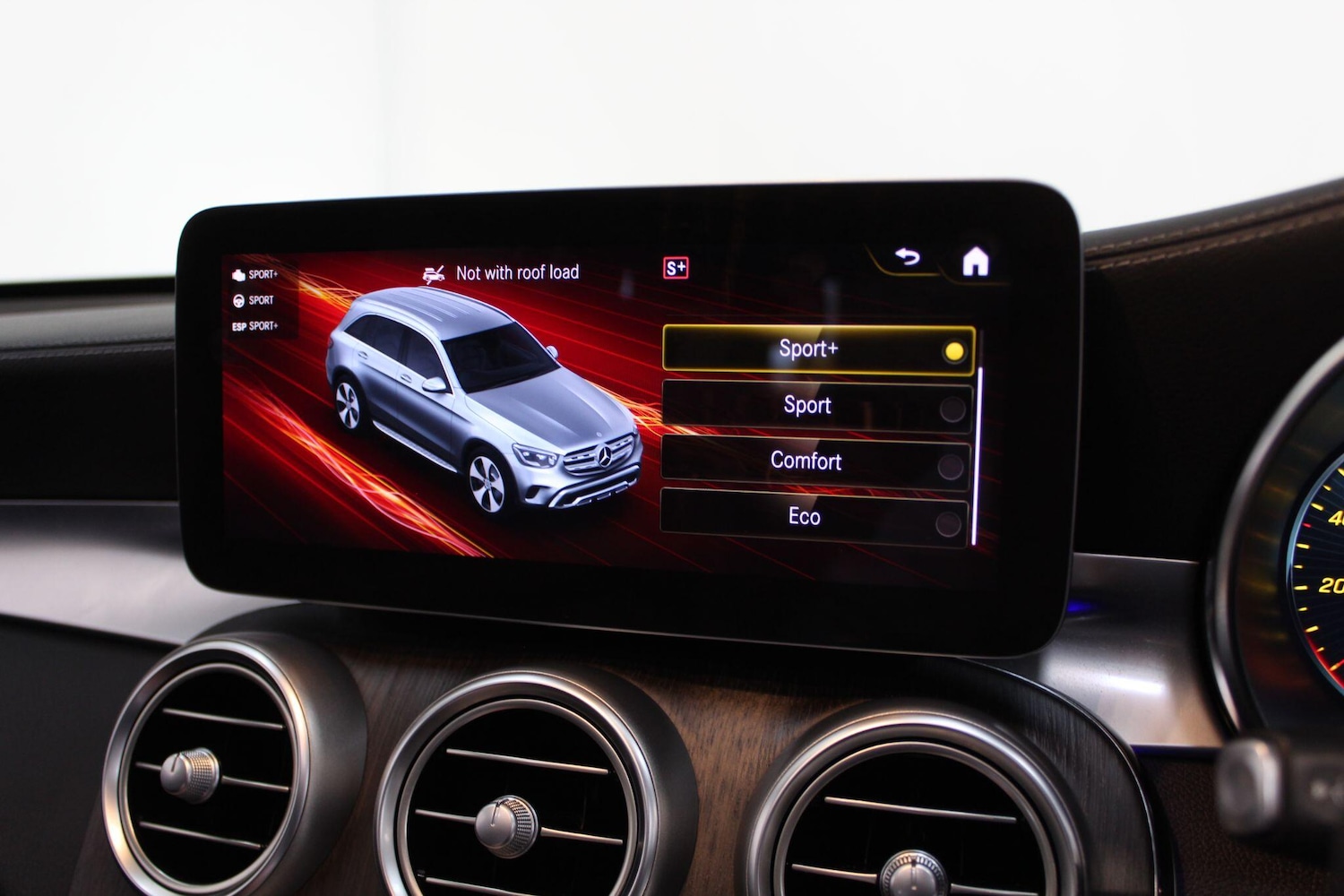 Used Mercedes-Benz GLC 2021 for sale - 78086028: Photo 77