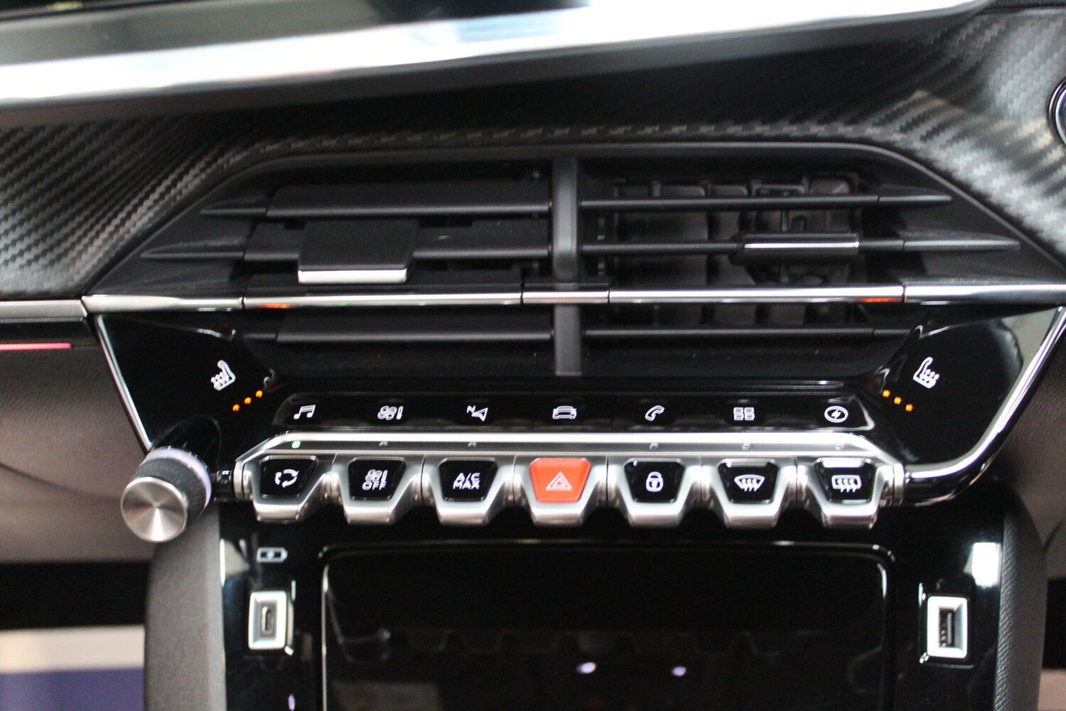 Used Peugeot 2008 2021 for sale - 77908919: Photo 53