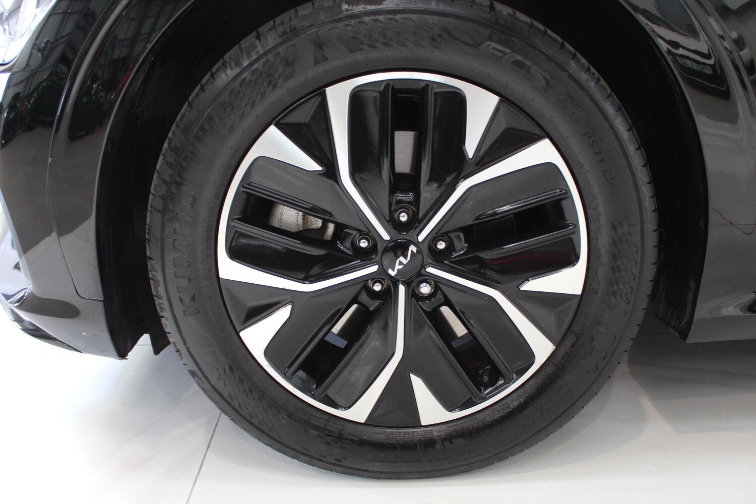 Used Kia EV6 for sale - 77925331: Photo 16