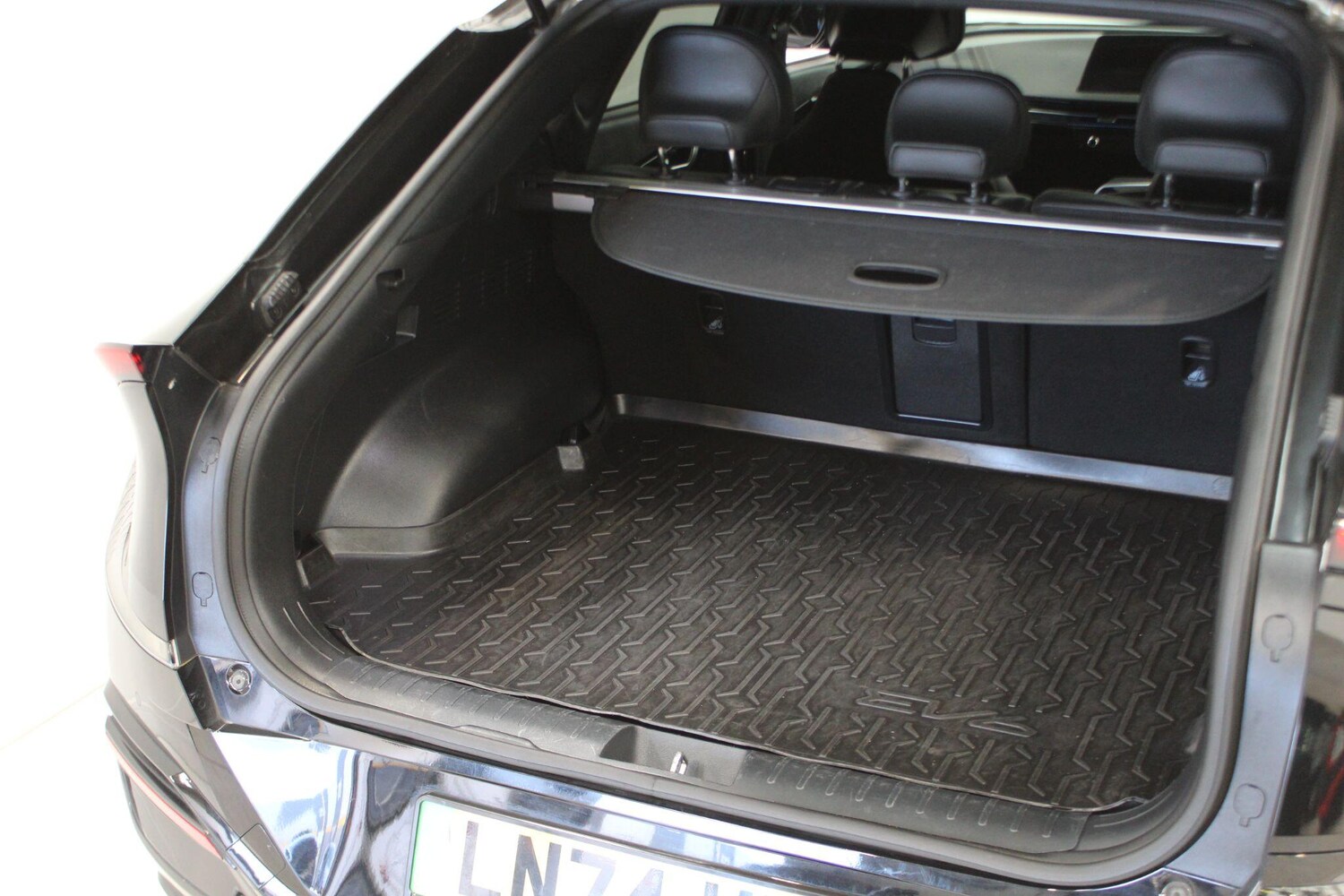 Used Kia EV6 for sale - 77925331: Photo 28