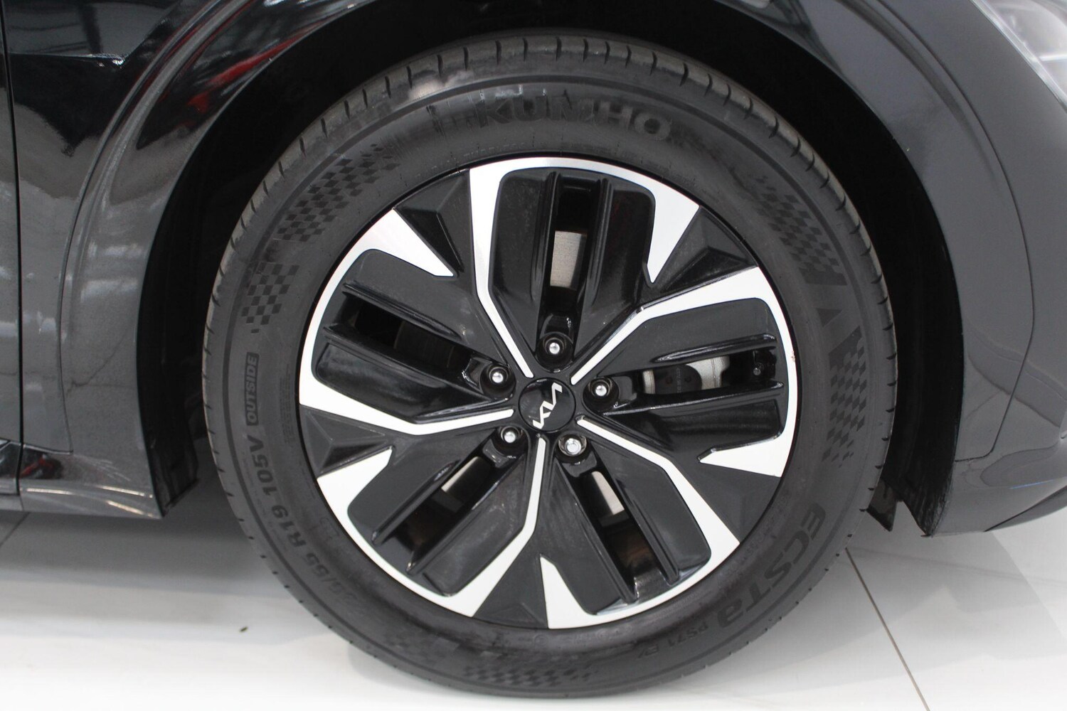 Used Kia EV6 for sale - 77925331: Photo 40