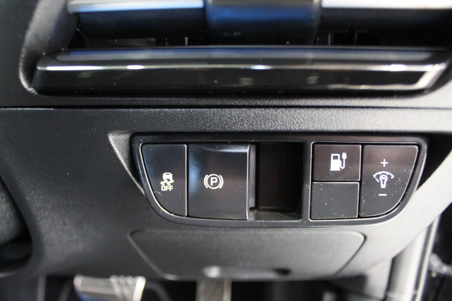 Used Kia EV6 for sale - 77925331: Photo 51