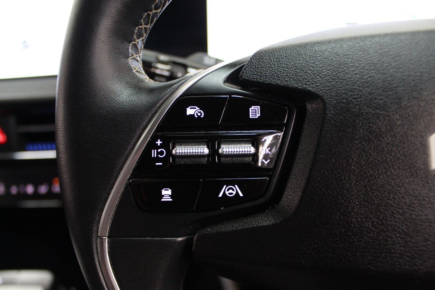 Used Kia EV6 for sale - 77925331: Photo 59