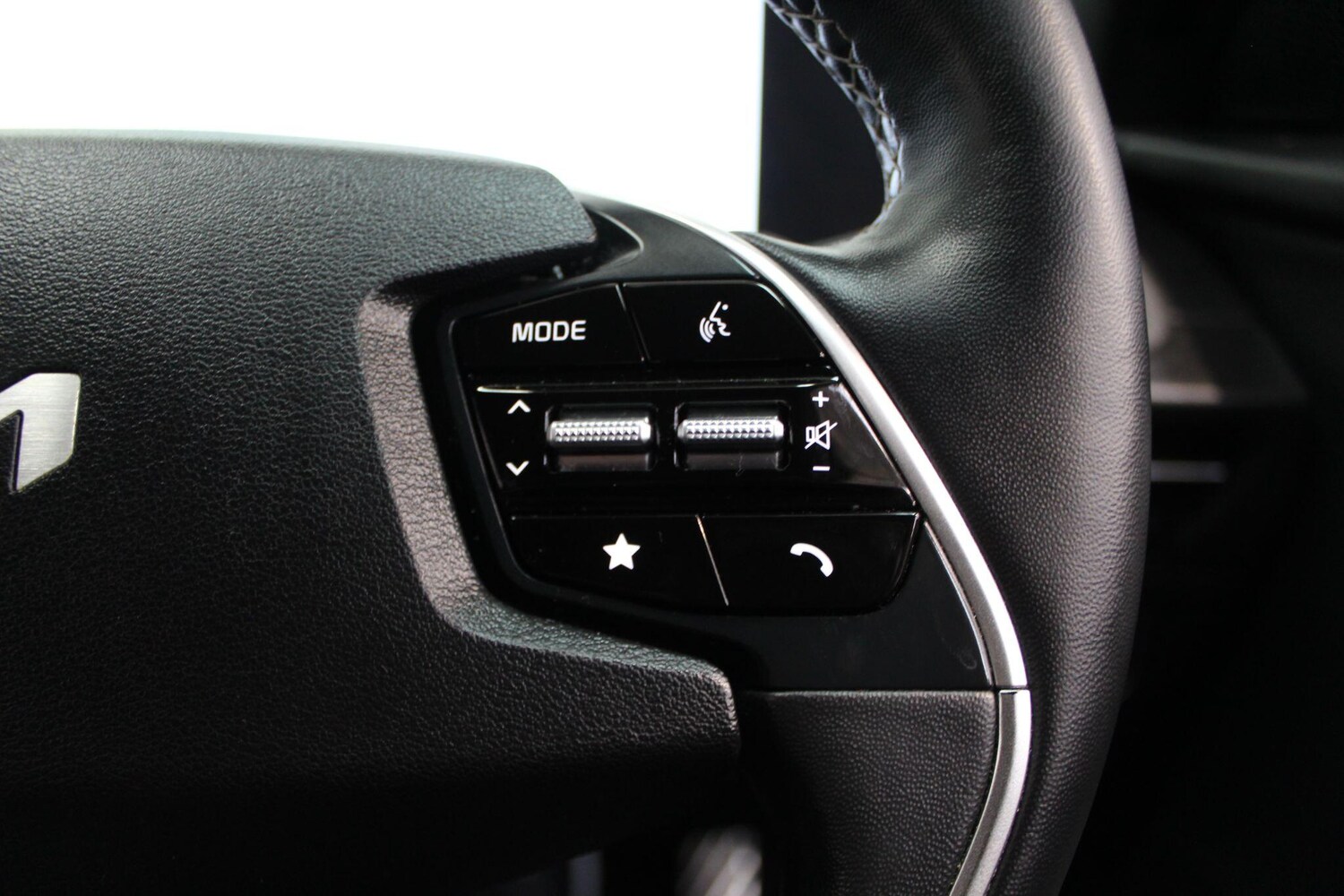 Used Kia EV6 for sale - 77925331: Photo 60