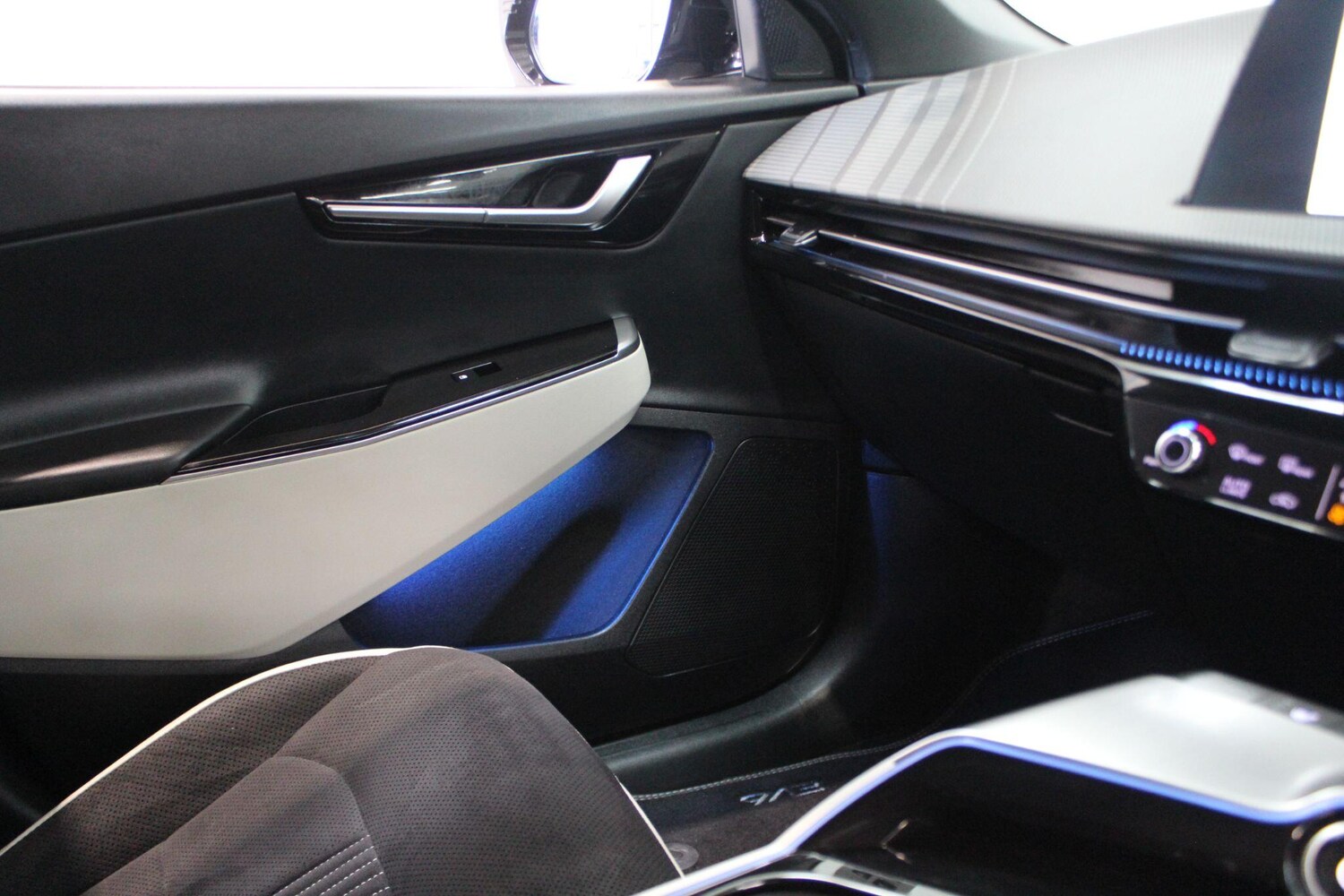 Used Kia EV6 for sale - 77925331: Photo 76