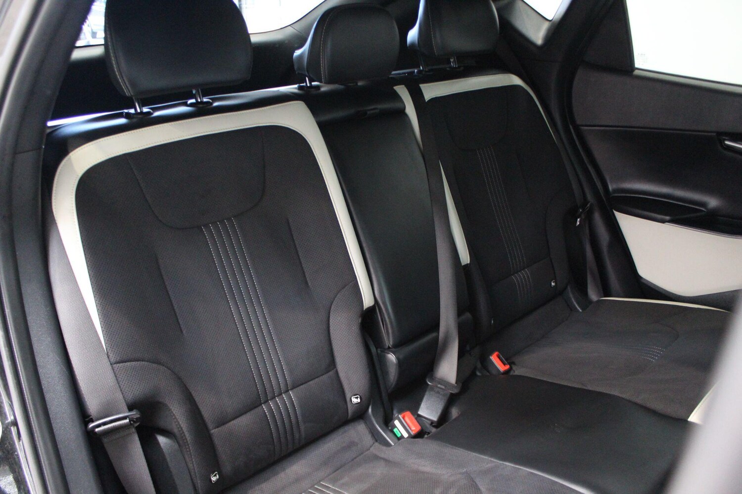 Used Kia EV6 for sale - 77925331: Photo 82