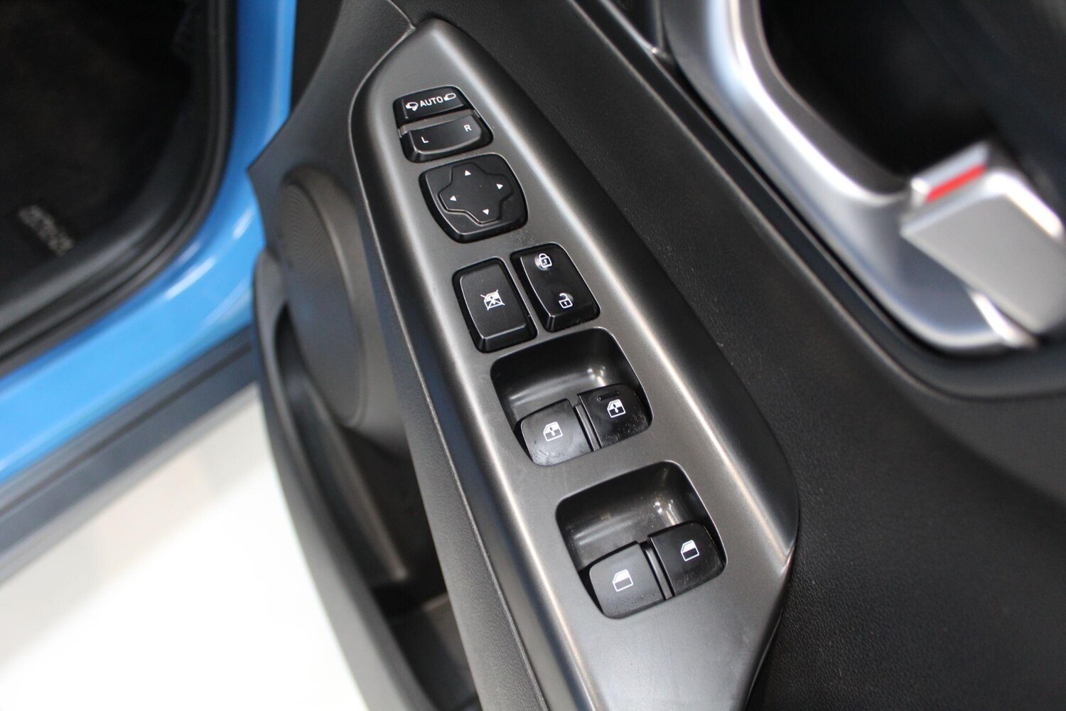 Used Hyundai KONA for sale - 77909702: Photo 61