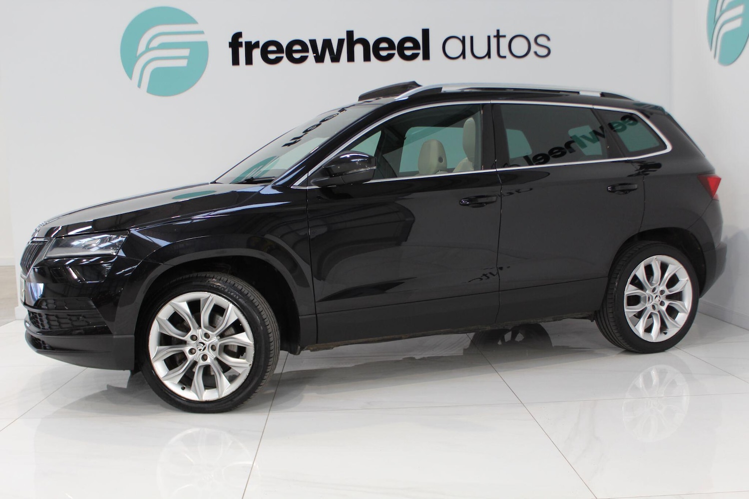 Used Skoda Karoq for sale - 77908500: Photo 1