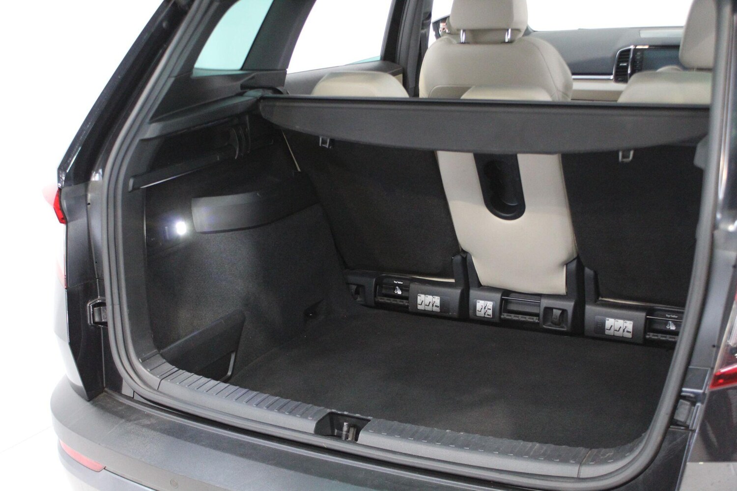 Used Skoda Karoq for sale - 77908500: Photo 24