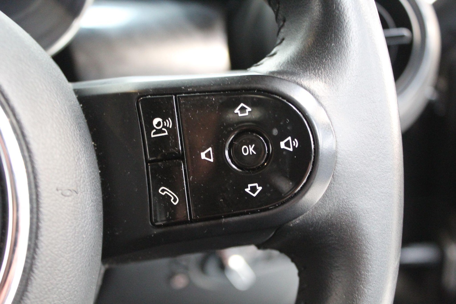 Used MINI Hatch 2021 for sale - 78205104: Photo 44