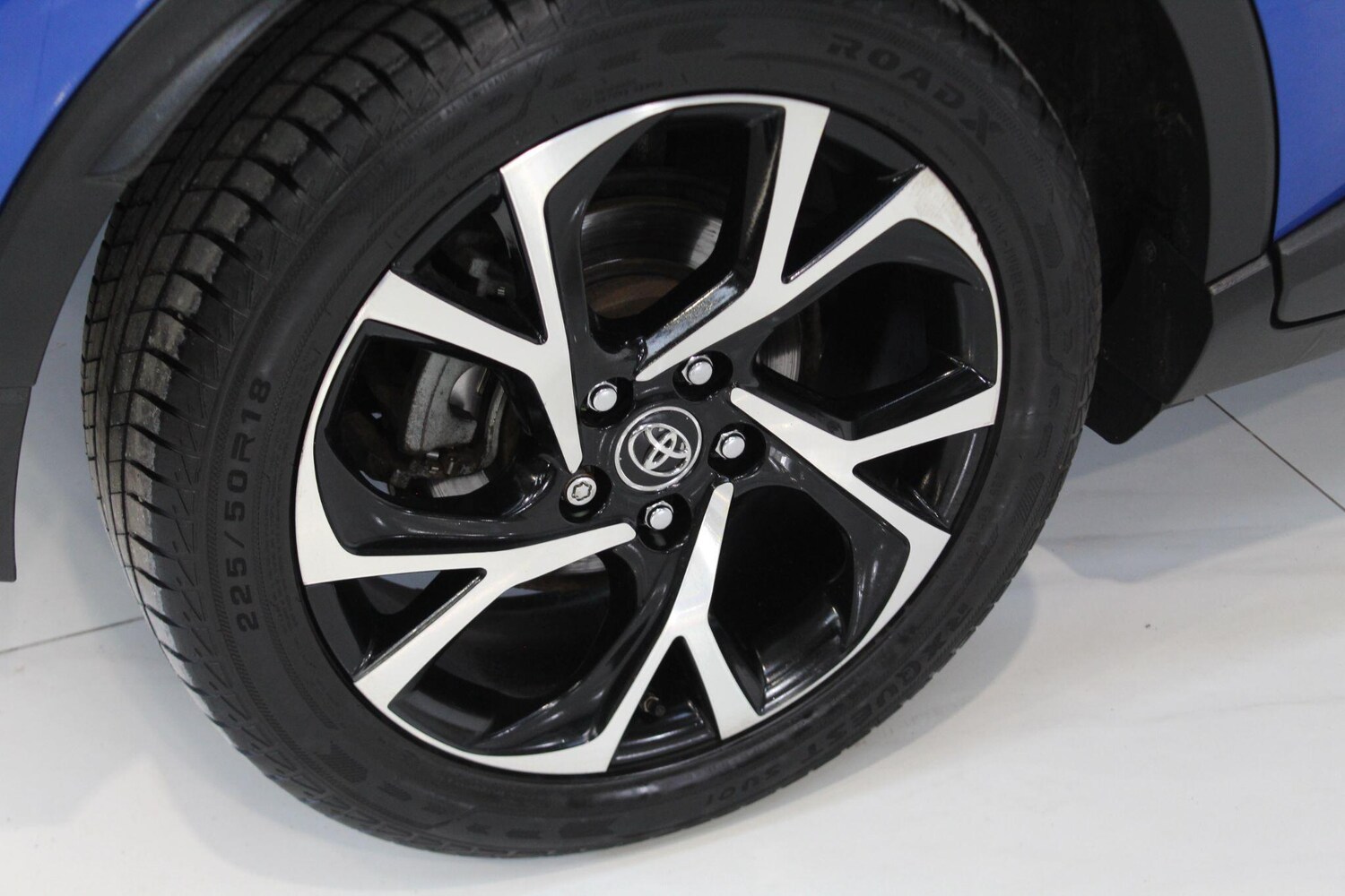 Used Toyota C-HR for sale - 77909603: Photo 34