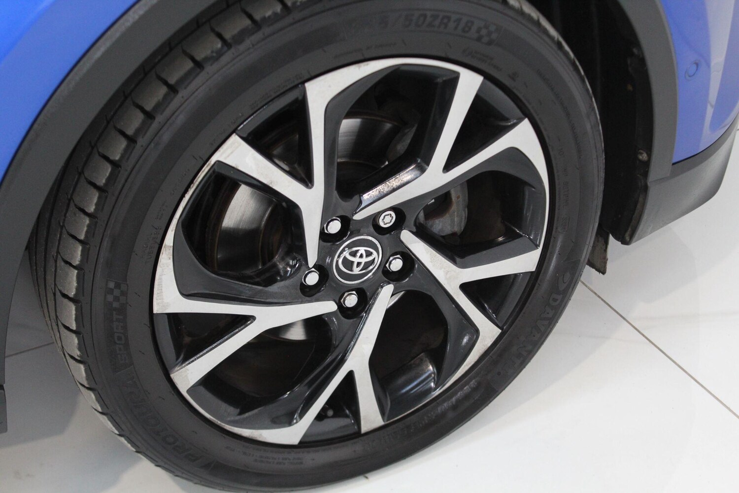 Used Toyota C-HR for sale - 77909603: Photo 35