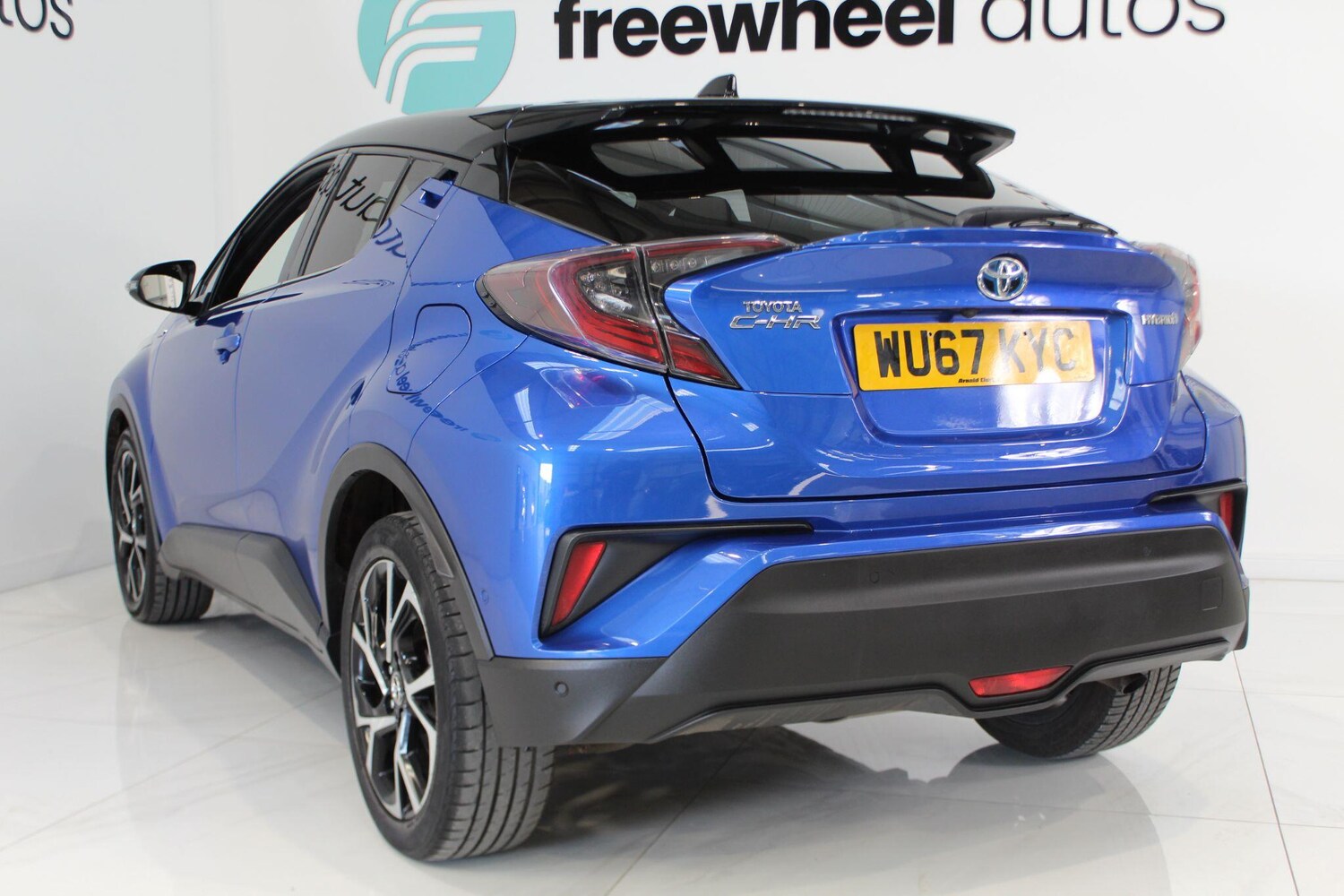 Used Toyota C-HR for sale - 77909603: Photo 38