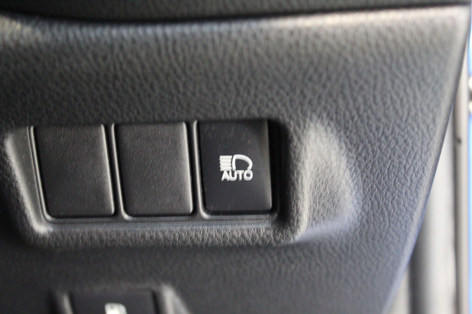 Used Toyota C-HR for sale - 77909603: Photo 45