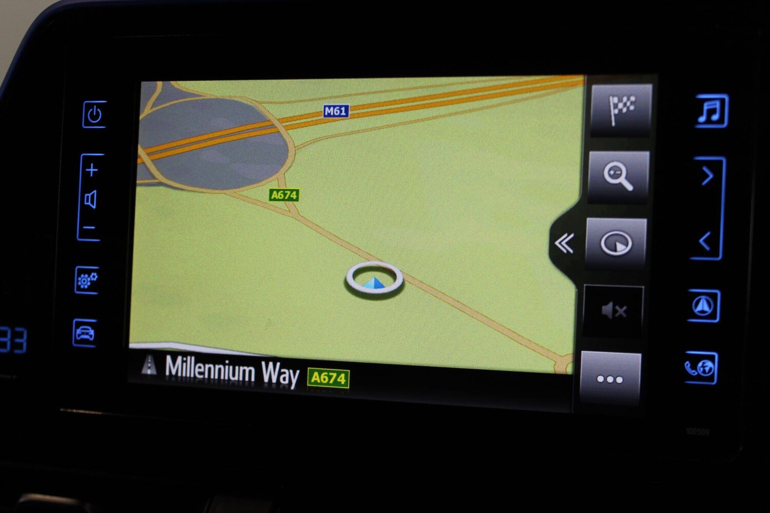 Used Toyota C-HR for sale - 77909603: Photo 59