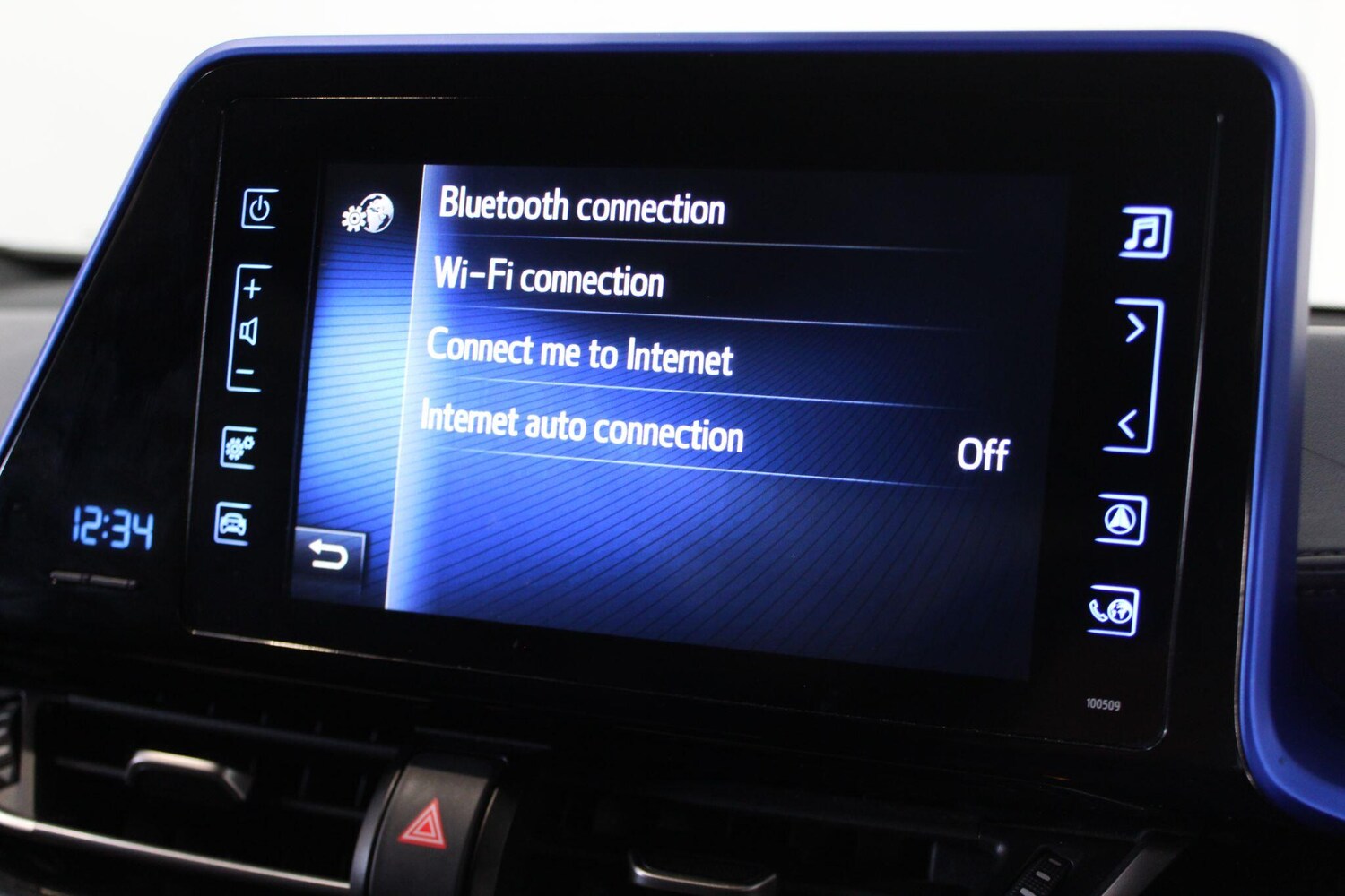 Used Toyota C-HR for sale - 77909603: Photo 66