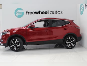 Used Nissan Qashqai 2017 for sale - 79601121: Photo
