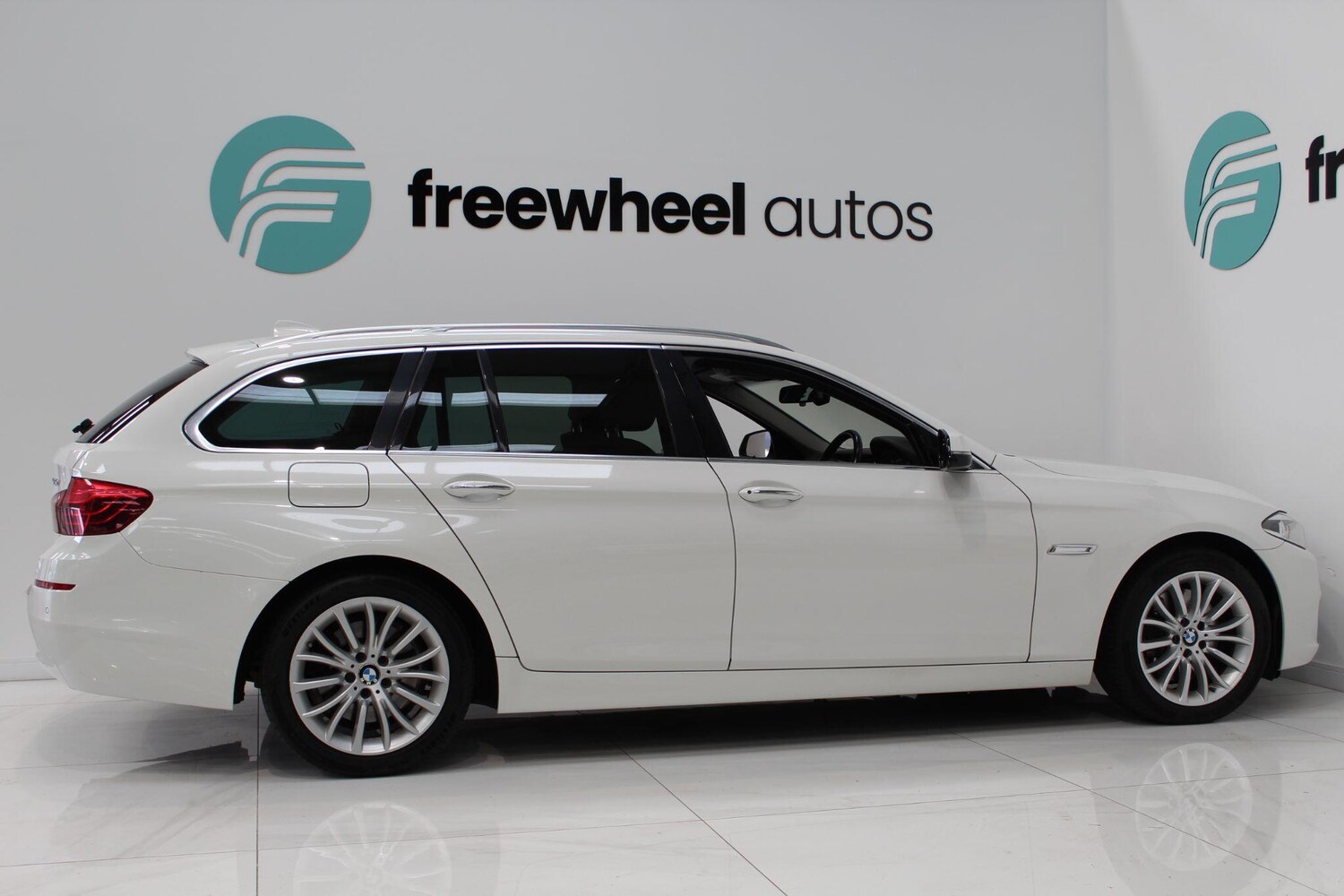 Used BMW 5 Series 2016 for sale - 77908729: Photo 18