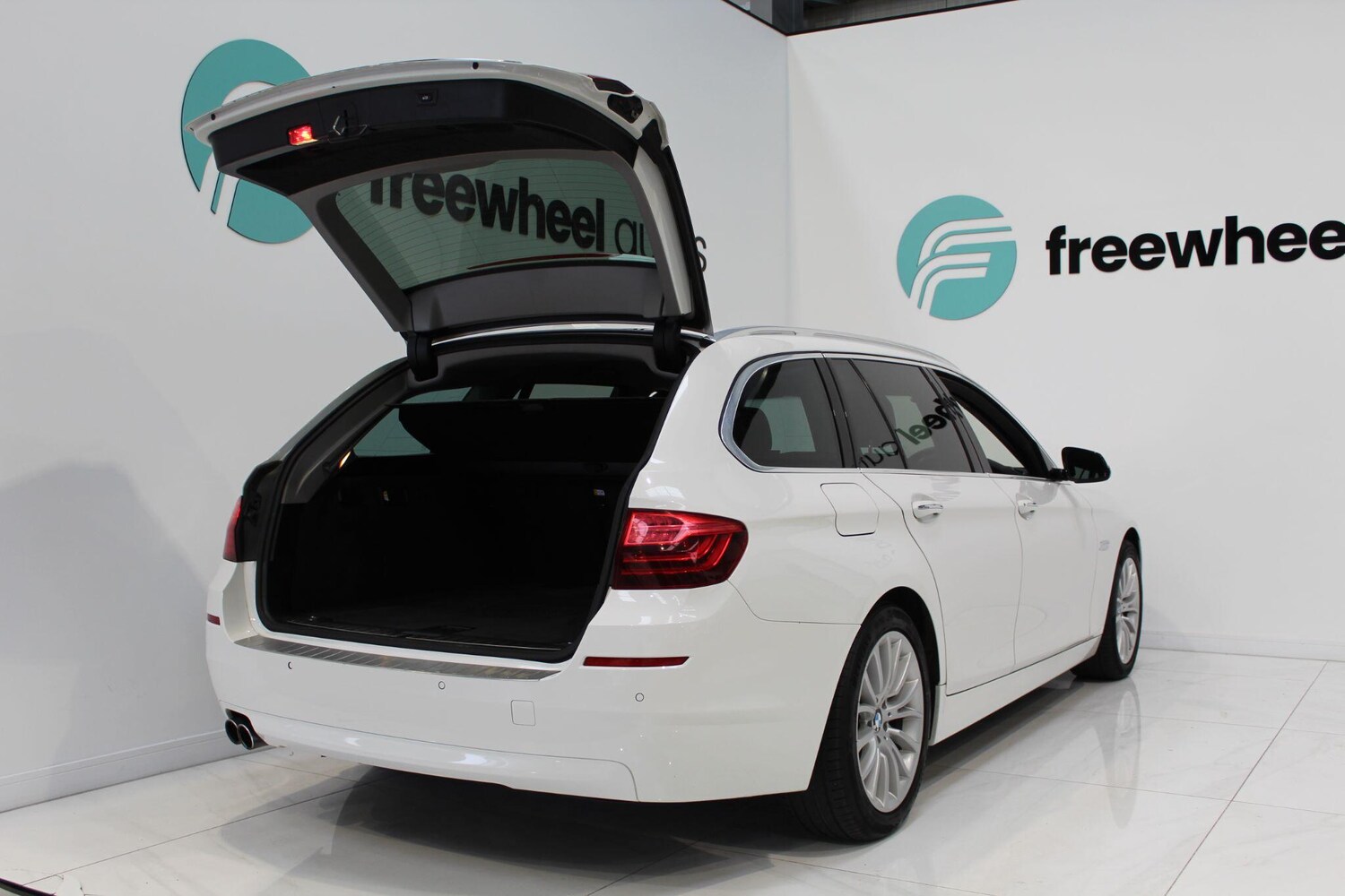 Used BMW 5 Series 2016 for sale - 77908729: Photo 21