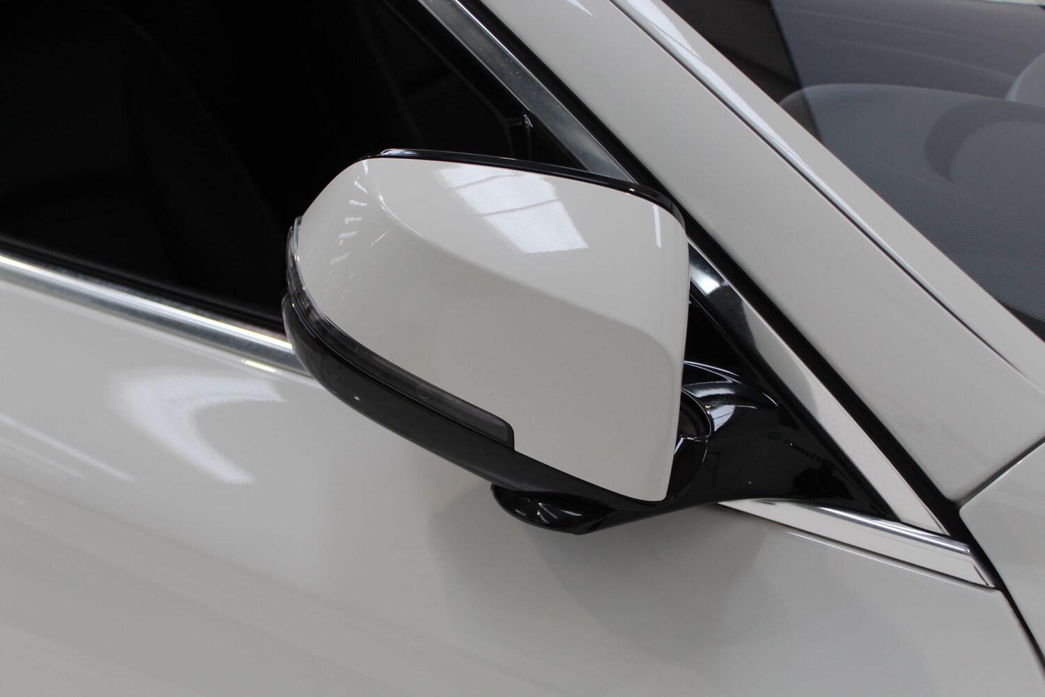 Used BMW 5 Series 2016 for sale - 77908729: Photo 43