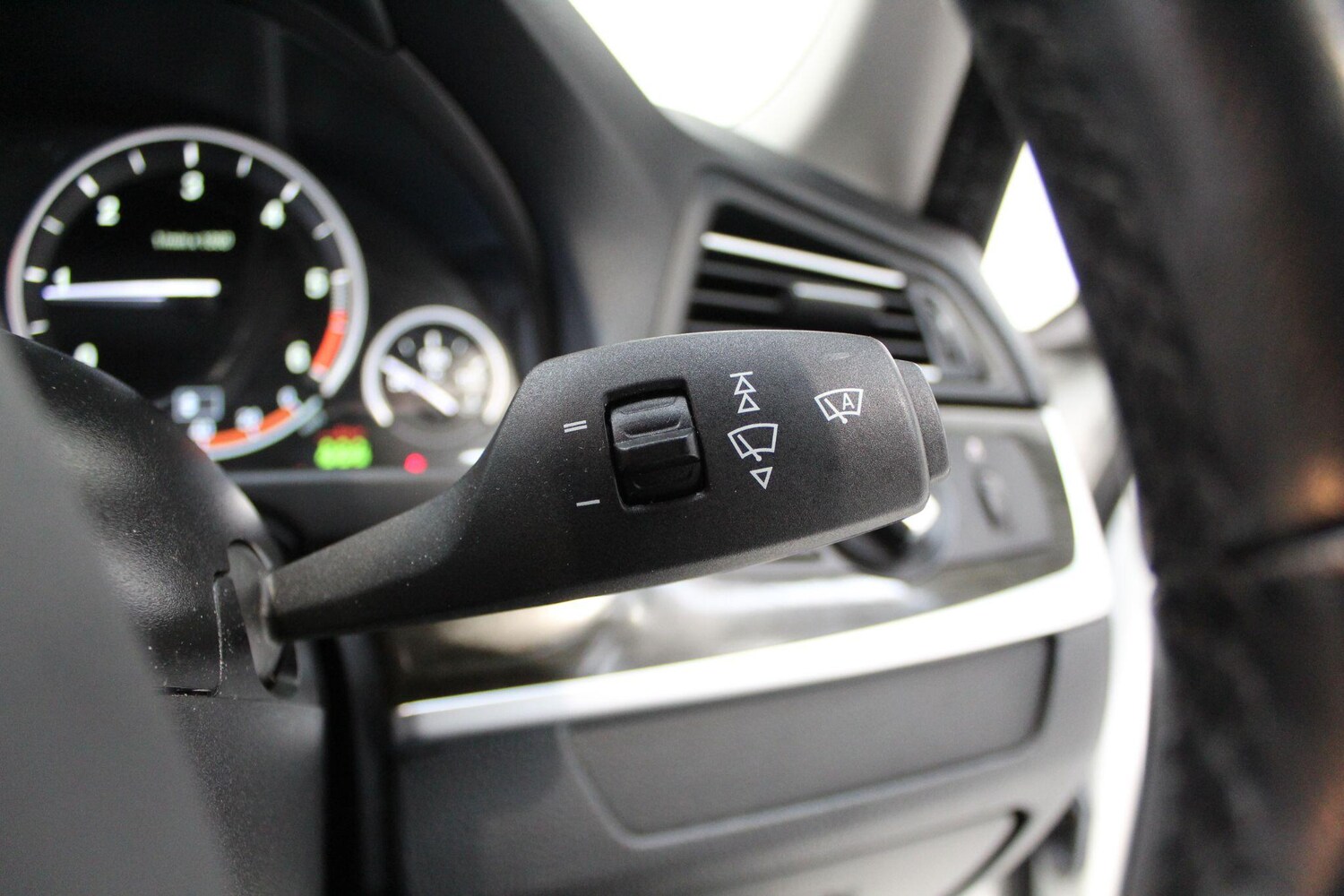 Used BMW 5 Series 2016 for sale - 77908729: Photo 51