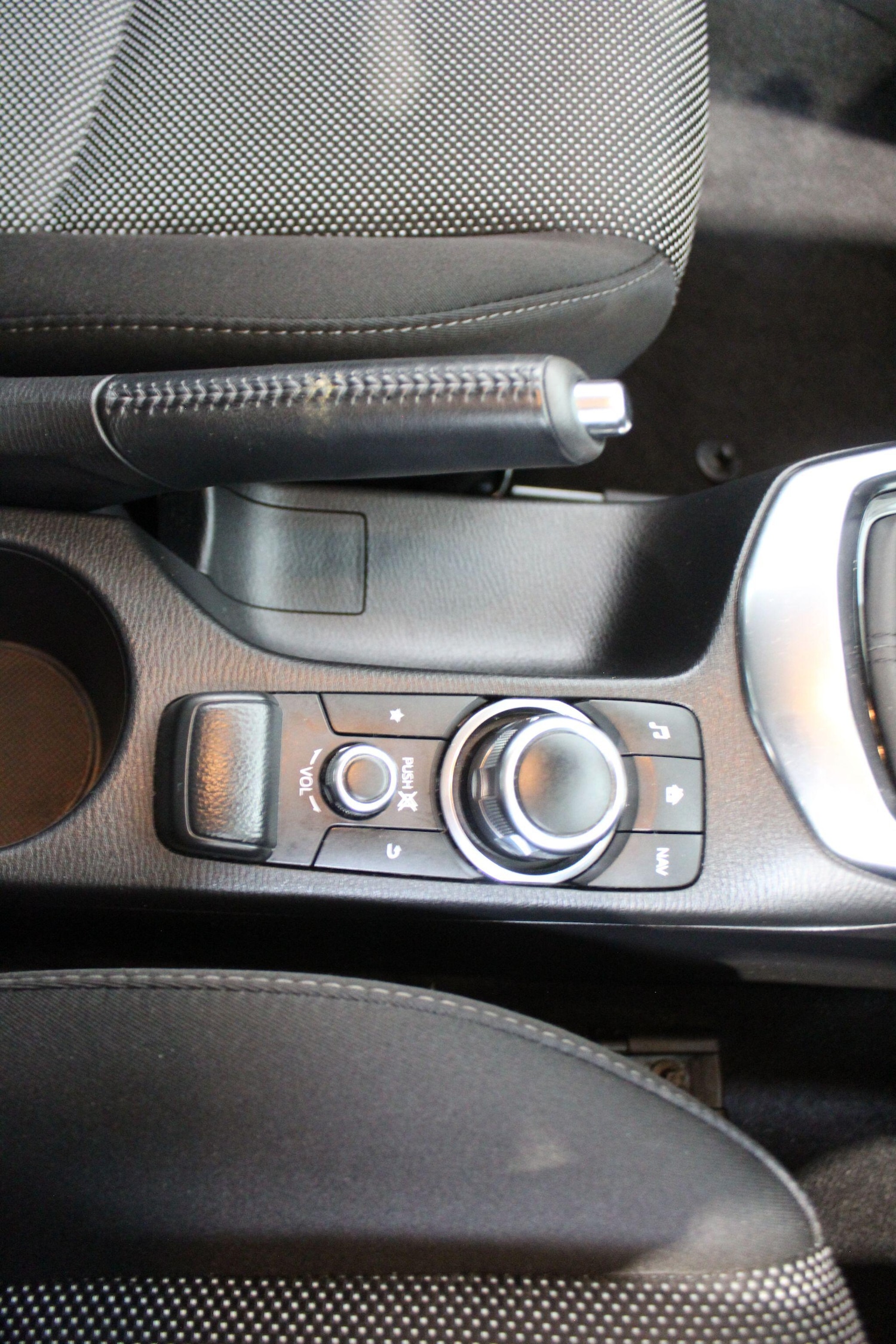 Used Mazda Mazda2 2019 for sale - 77909242: Photo 52