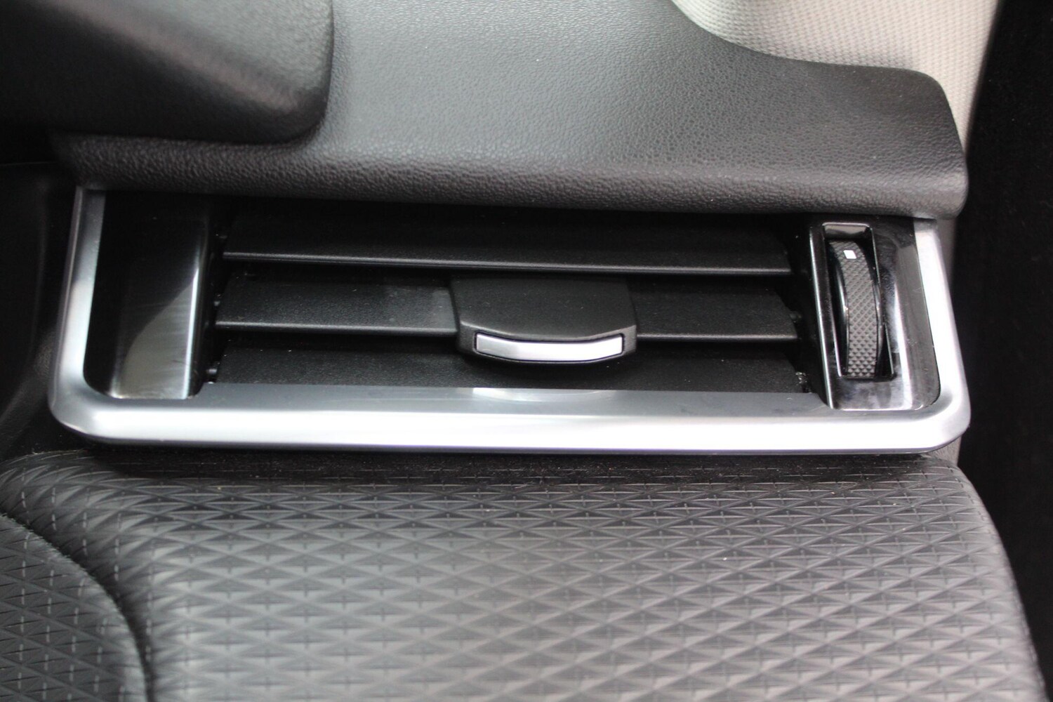 Used Mercedes-Benz GLC 2021 for sale - 77908873: Photo 58