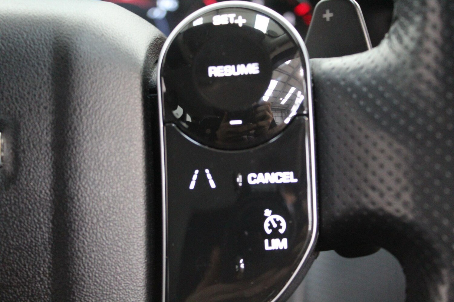 Used Mercedes-Benz GLC 2021 for sale - 77908873: Photo 77