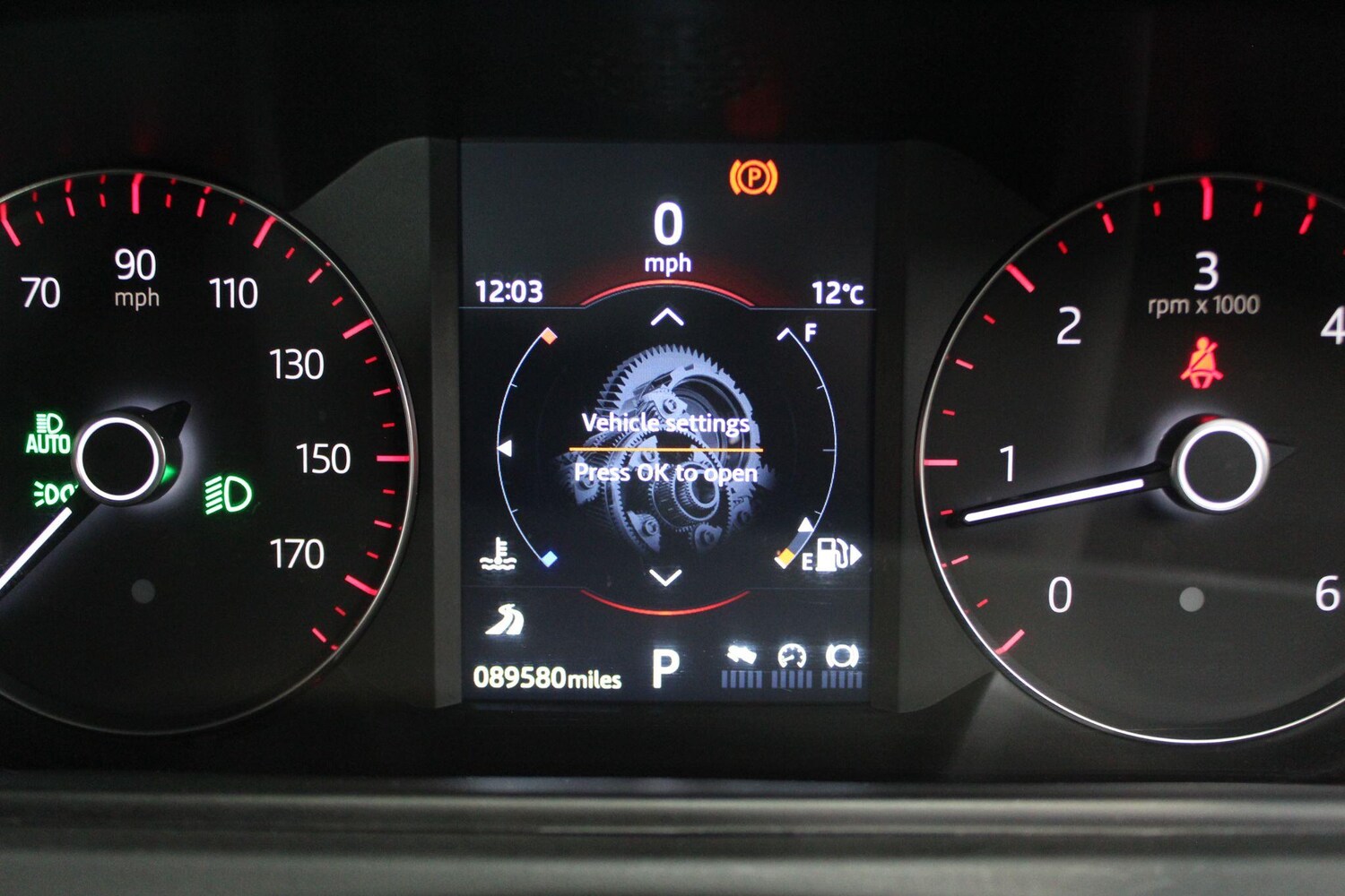 Used Mercedes-Benz GLC 2021 for sale - 77908873: Photo 81