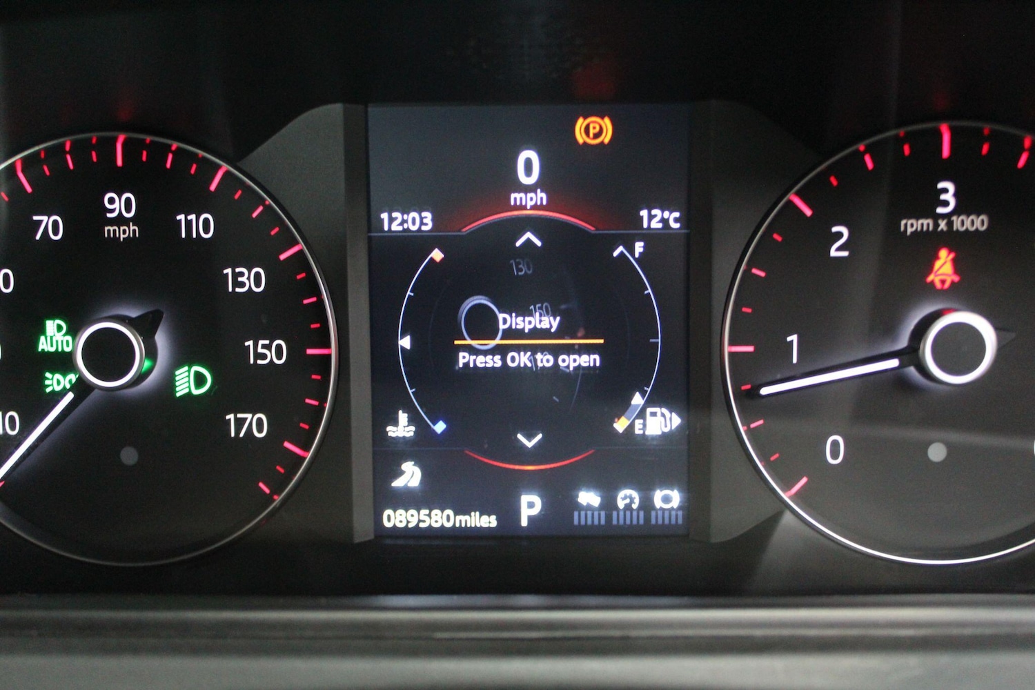 Used Mercedes-Benz GLC 2021 for sale - 77908873: Photo 82