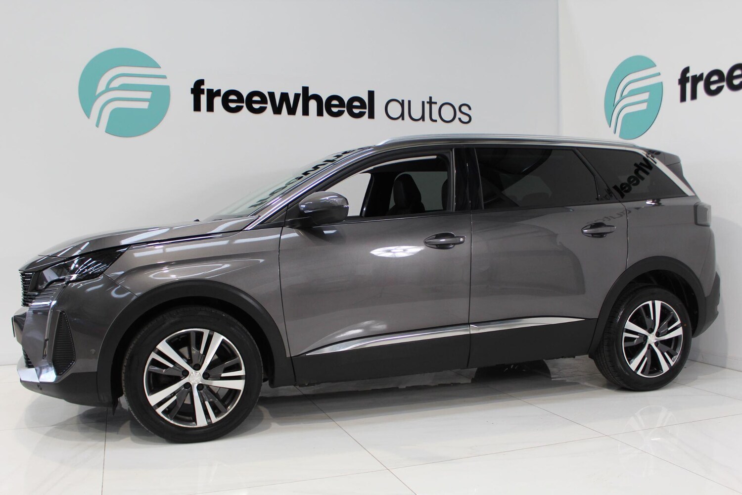 Used Peugeot 5008 2021 for sale - 77908898: Photo 17