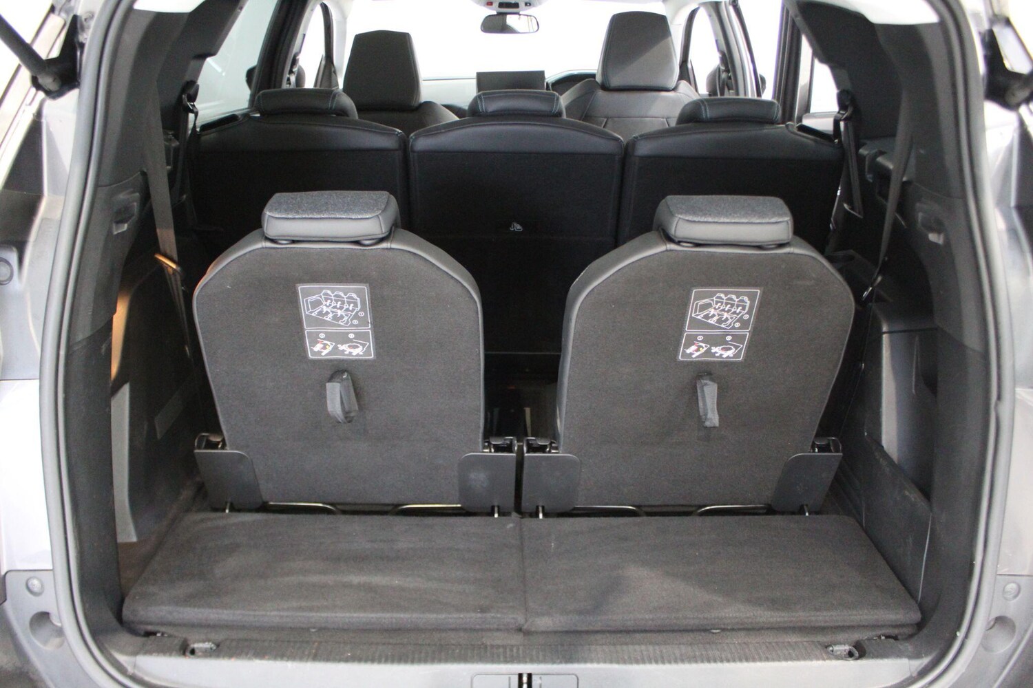 Used Peugeot 5008 2021 for sale - 77908898: Photo 26