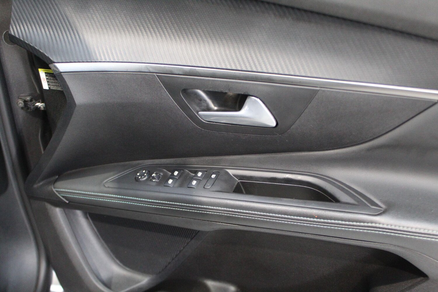 Used Peugeot 5008 2021 for sale - 77908898: Photo 36