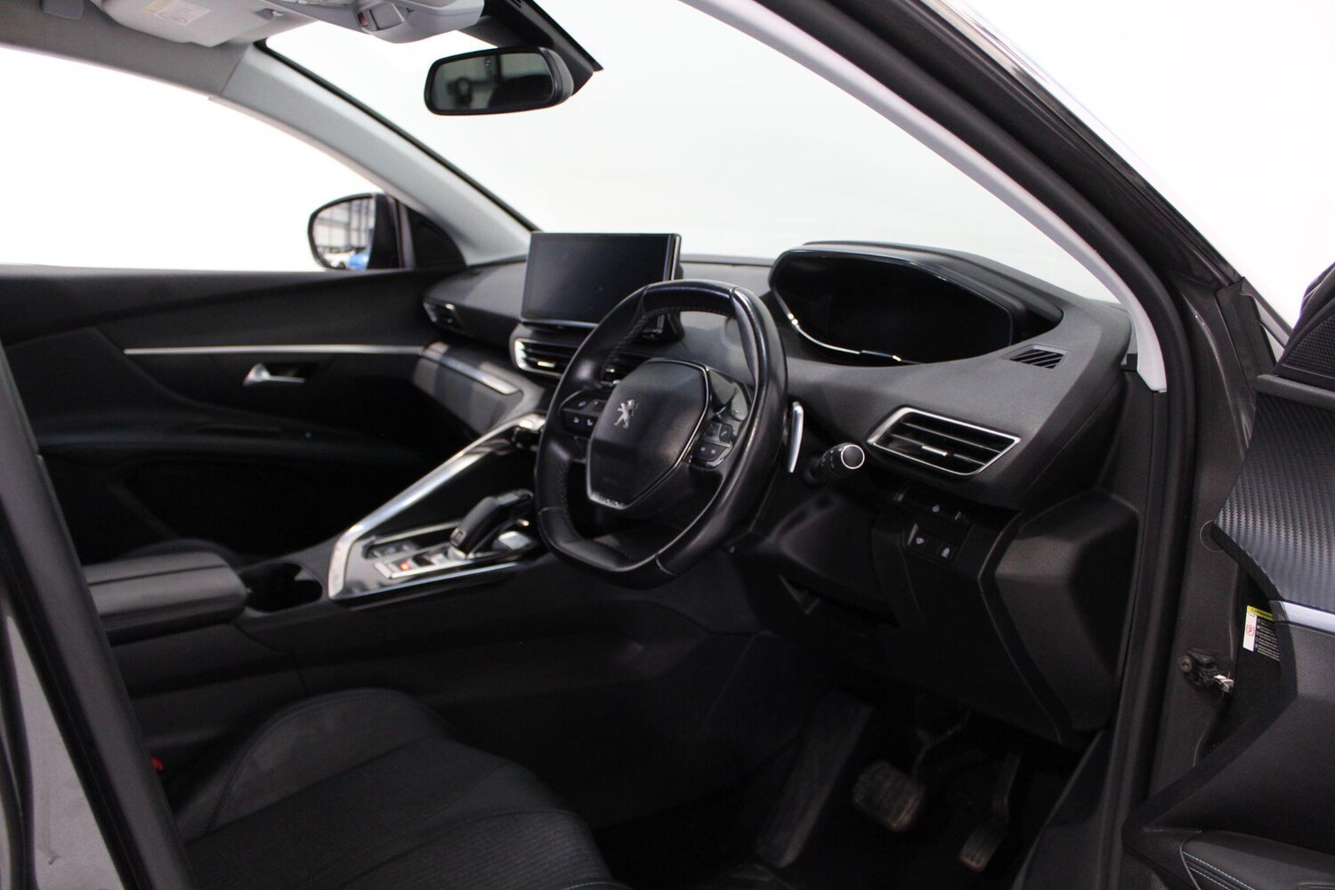 Used Peugeot 5008 2021 for sale - 77908898: Photo 38