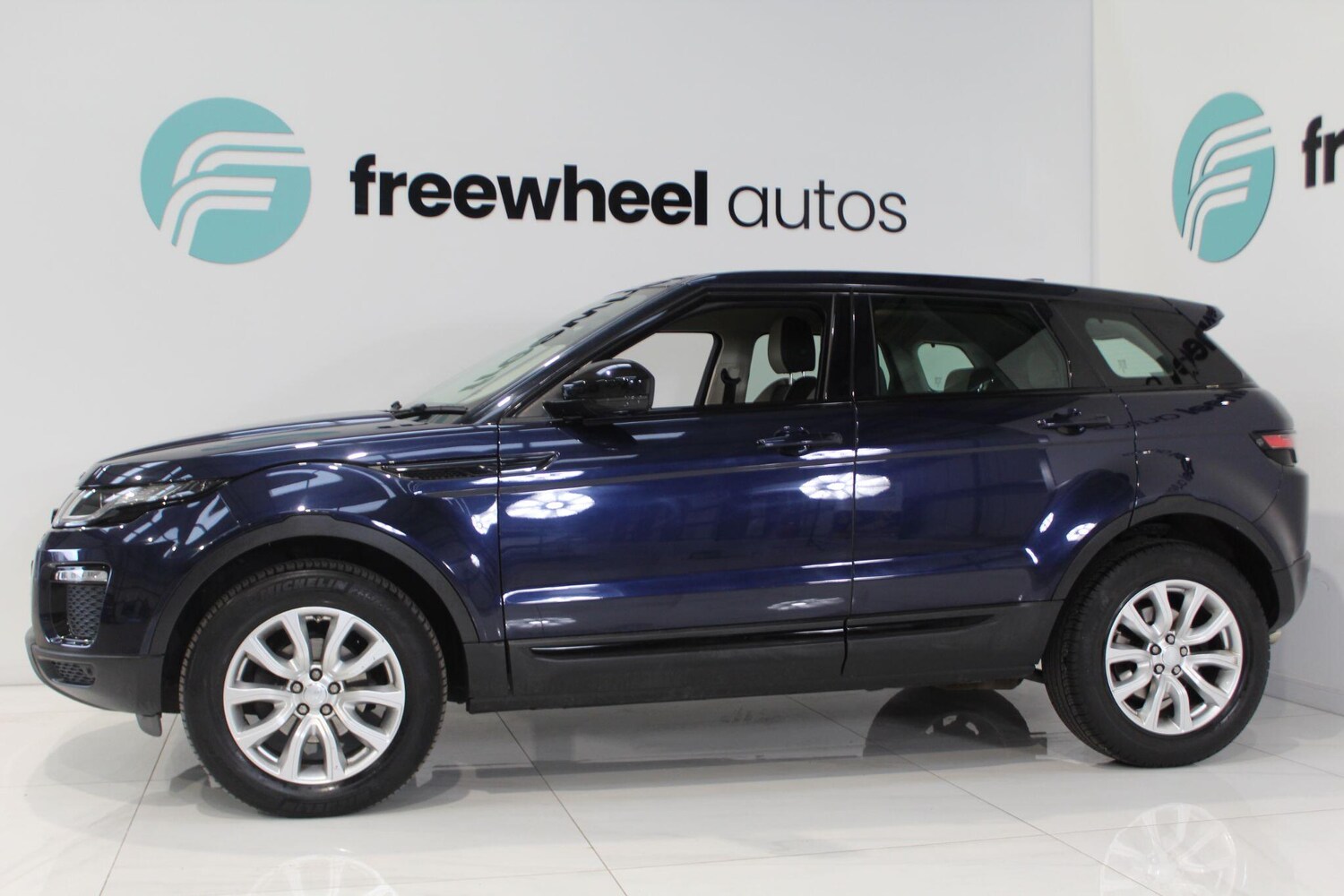 Used Land Rover Range Rover Evoque for sale - 77909045: Photo 13