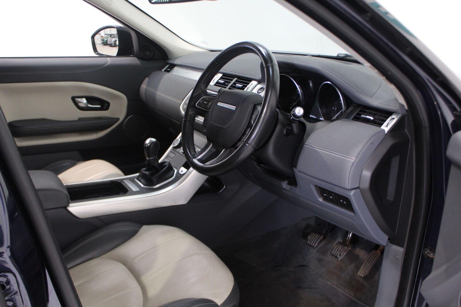 Used Land Rover Range Rover Evoque for sale - 77909045: Photo 35