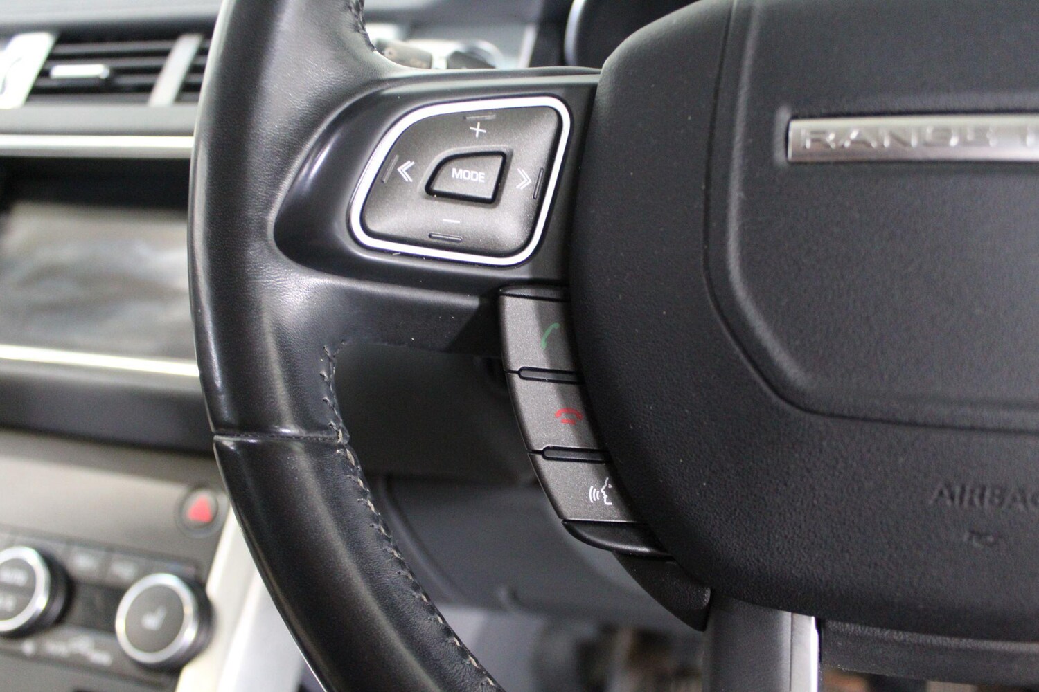 Used Land Rover Range Rover Evoque for sale - 77909045: Photo 41