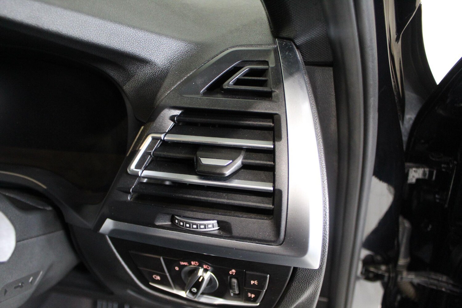 Used BMW X3 for sale - 77909429: Photo 51