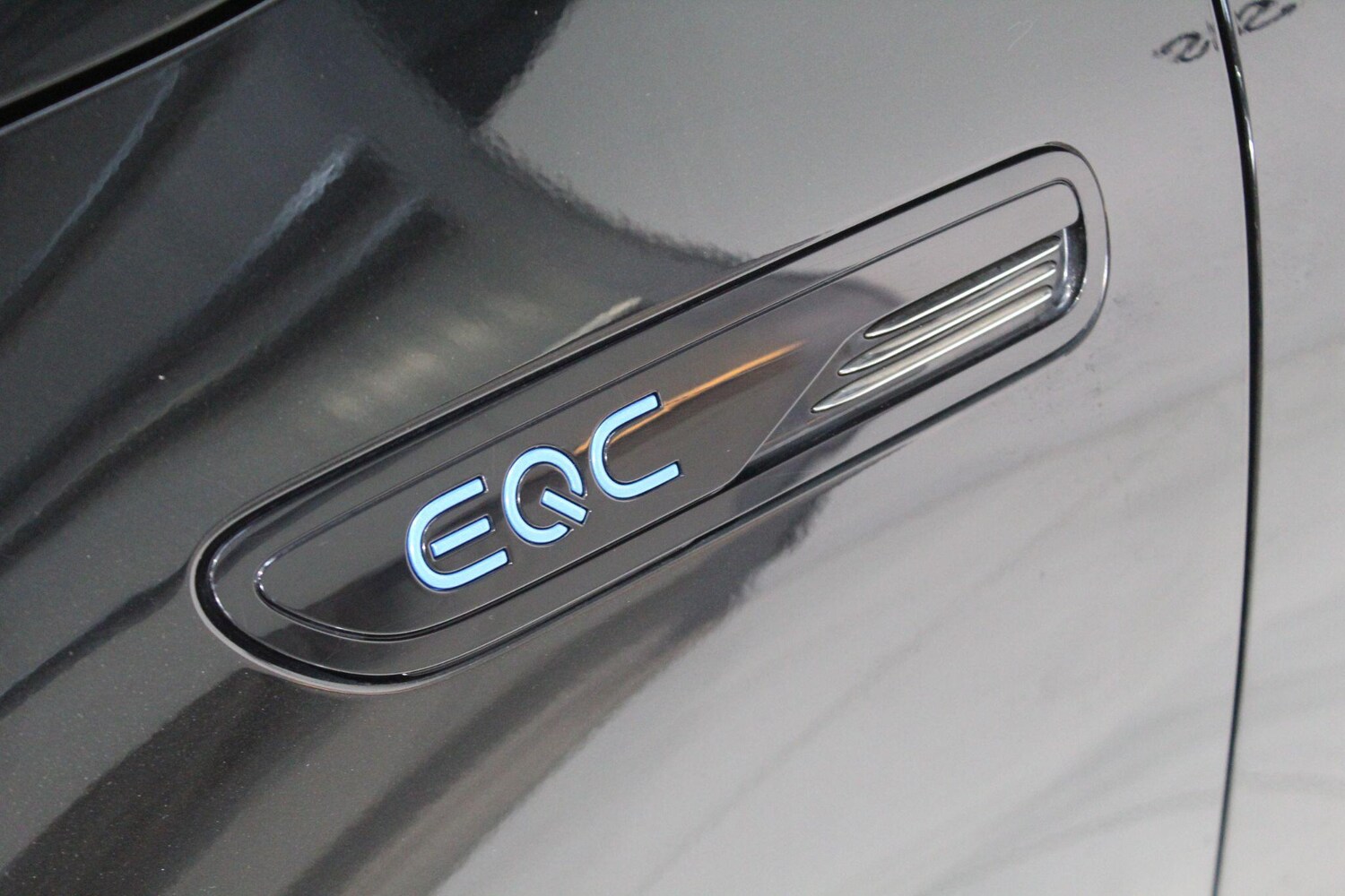 Used Mercedes-Benz EQC for sale - 77909407: Photo 11