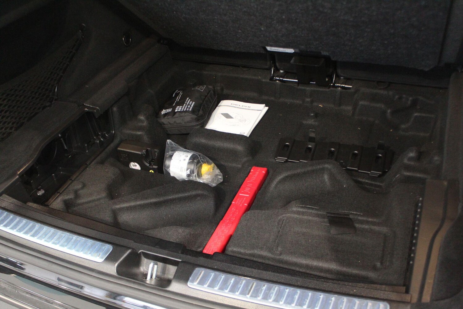 Used Mercedes-Benz EQC for sale - 77909407: Photo 30