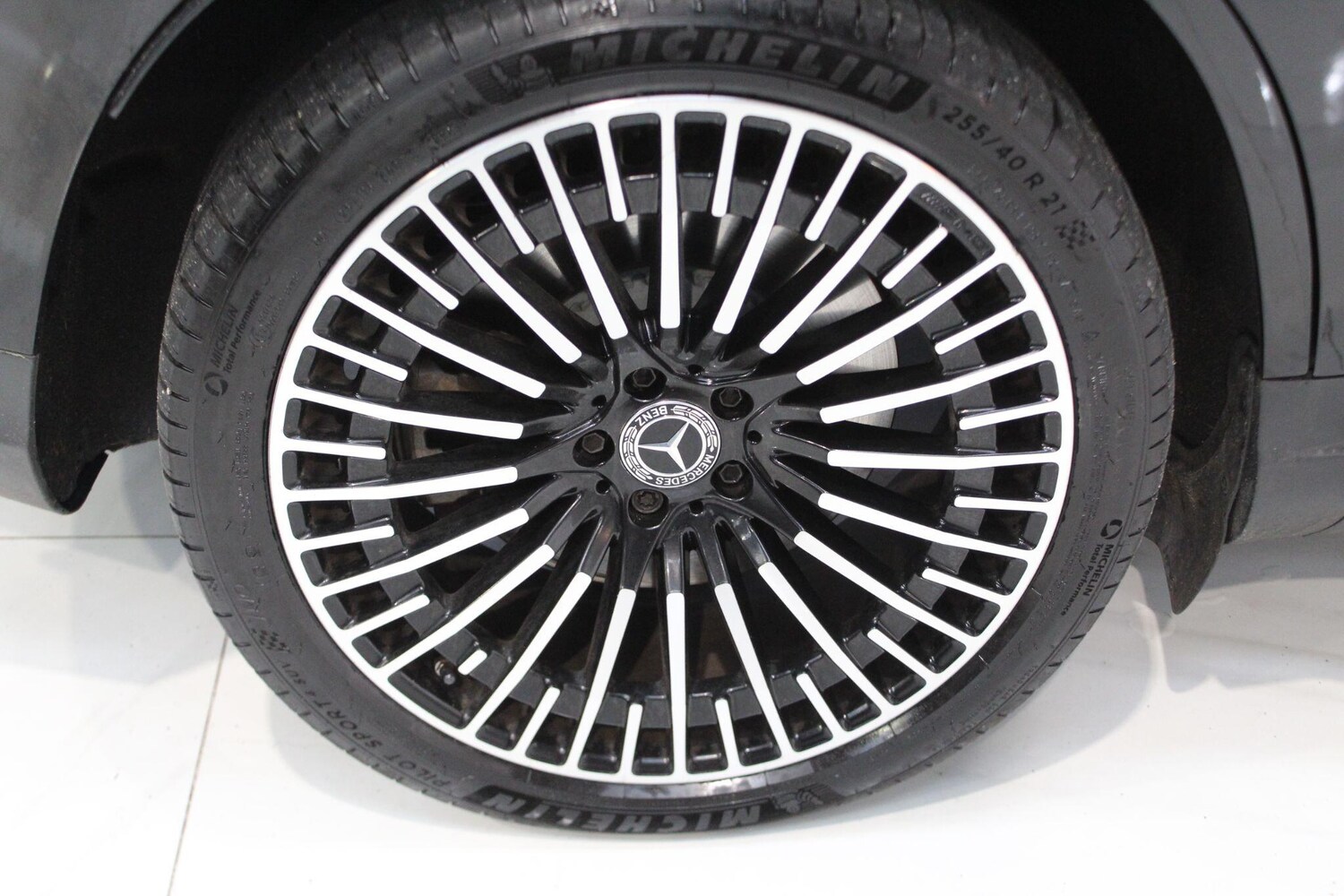 Used Mercedes-Benz EQC for sale - 77909407: Photo 33