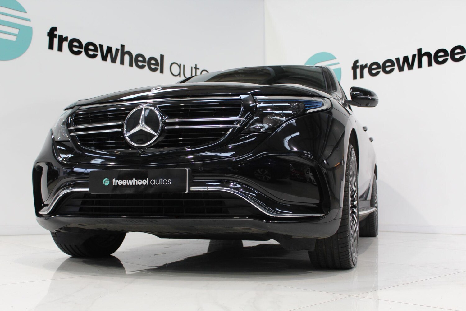 Used Mercedes-Benz EQC for sale - 77909407: Photo 6