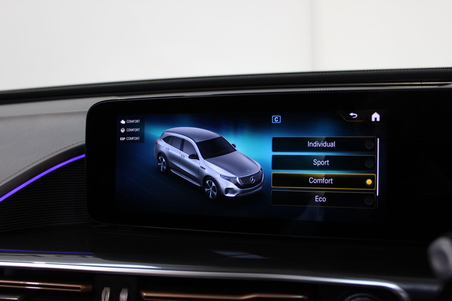 Used Mercedes-Benz EQC for sale - 77909407: Photo 75