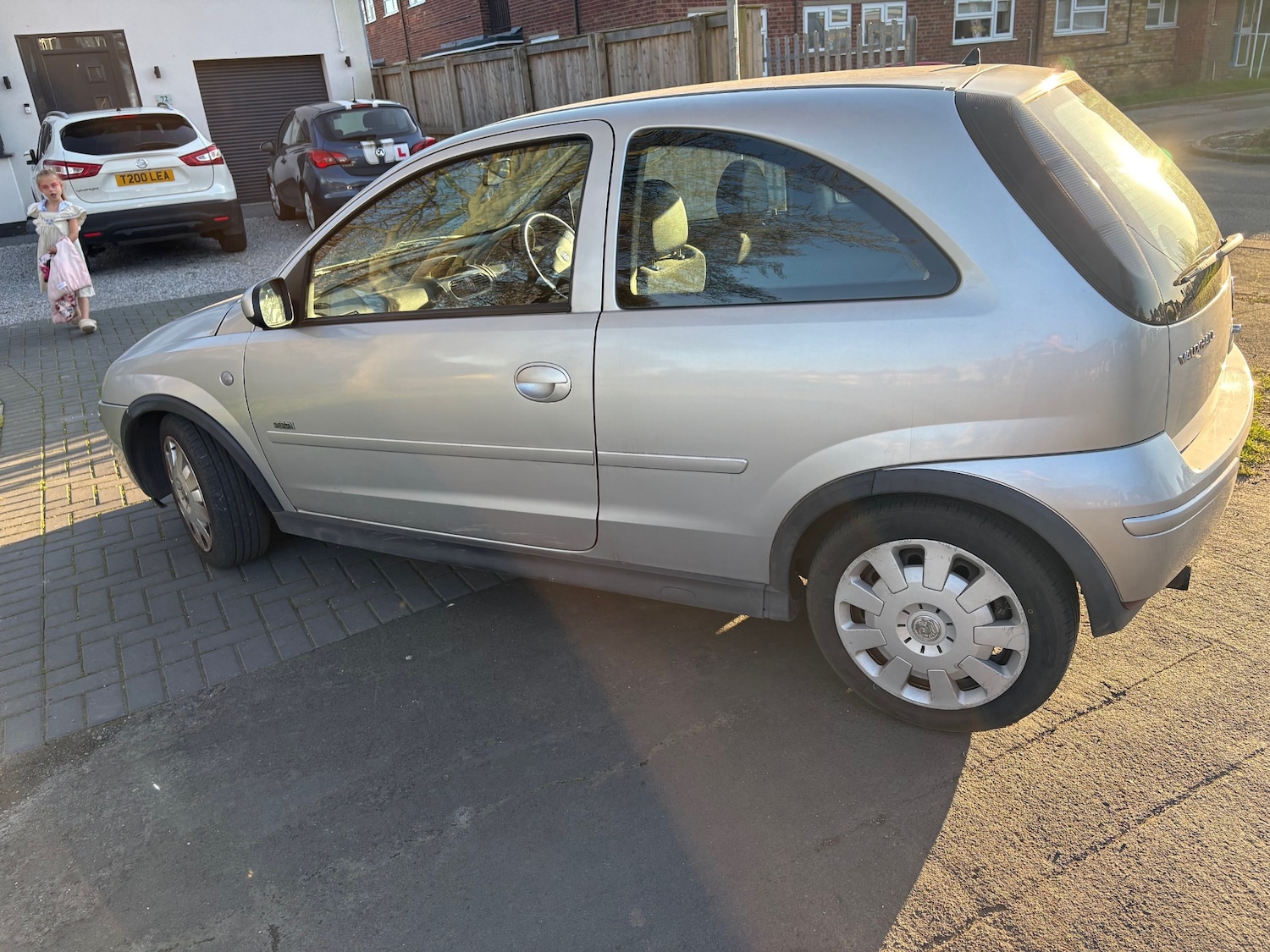 Used Vauxhall Corsa 2005 for sale - 77963660: Photo 3