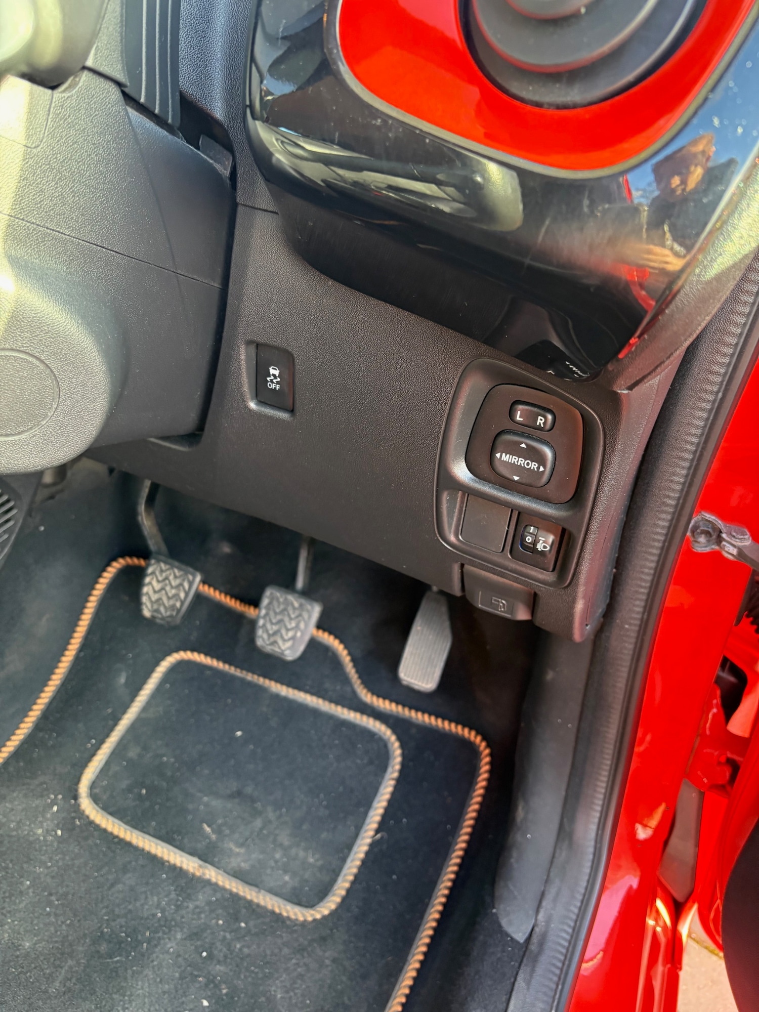 Used Toyota AYGO 2014 for sale - 78027546: Photo 11