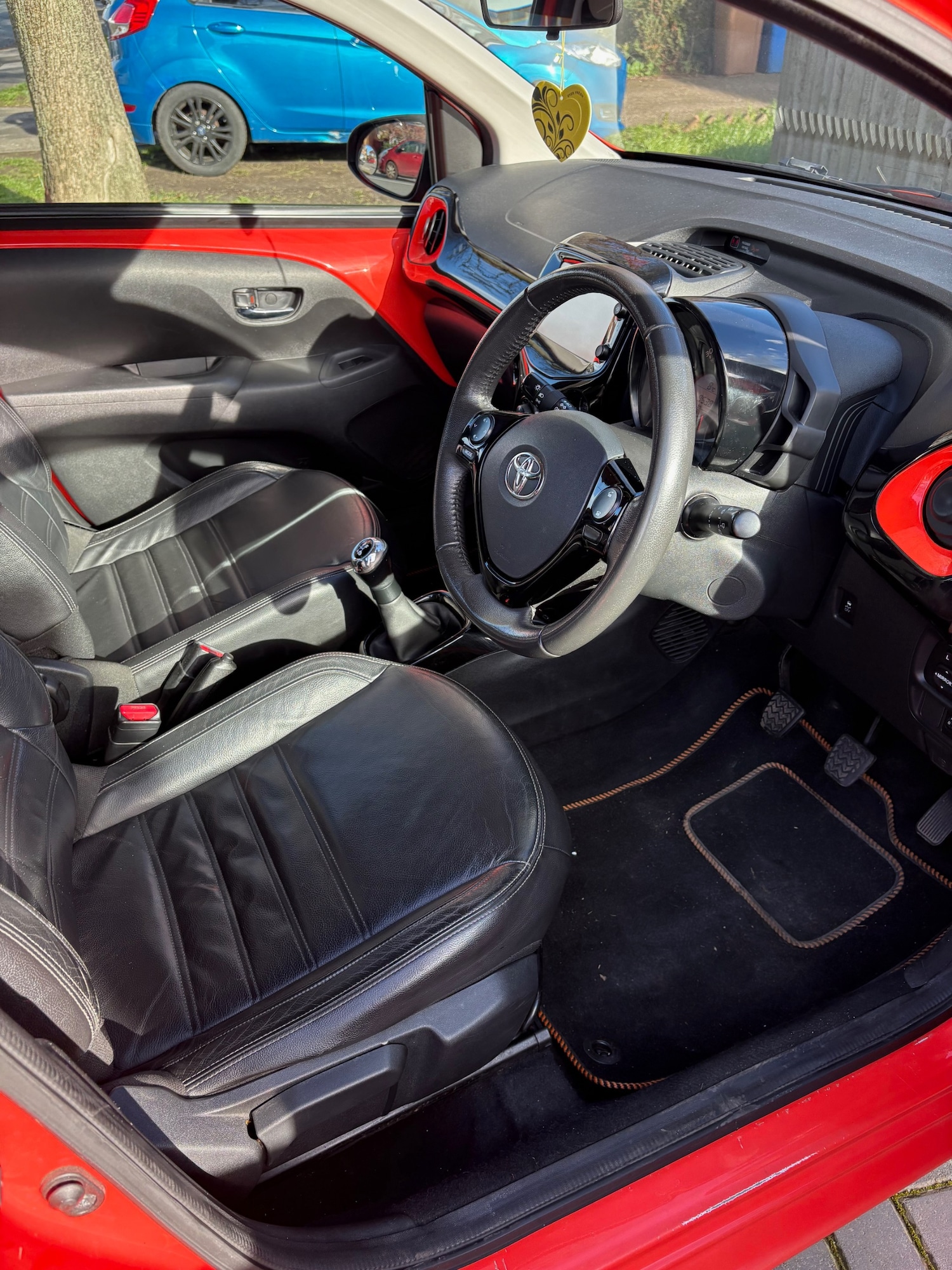 Used Toyota AYGO 2014 for sale - 78027546: Photo 14