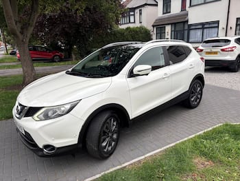 Used Nissan Qashqai 2015 for sale - 79652437: Photo