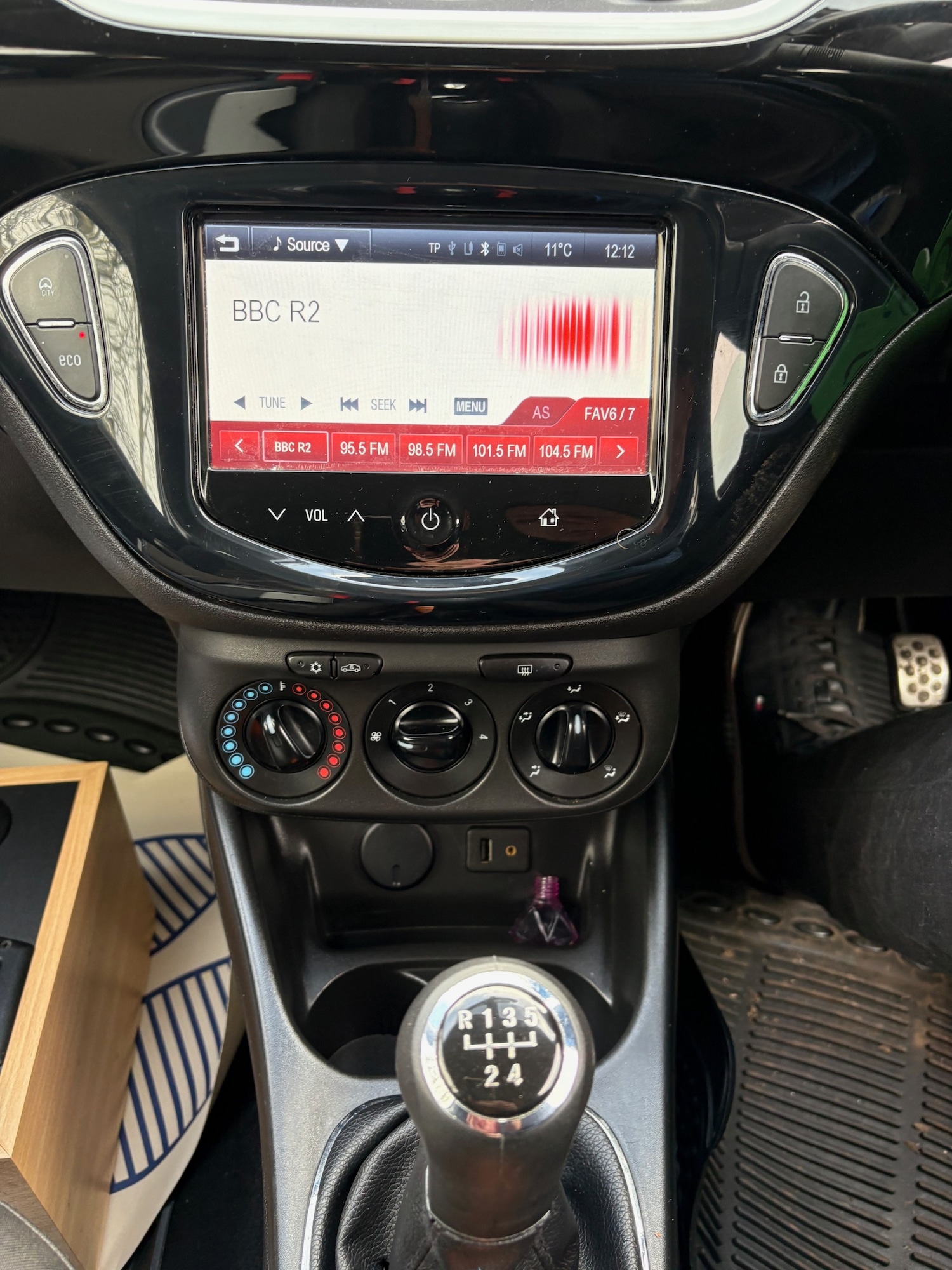 Used Vauxhall Corsa 2015 for sale - 77961763: Photo 18