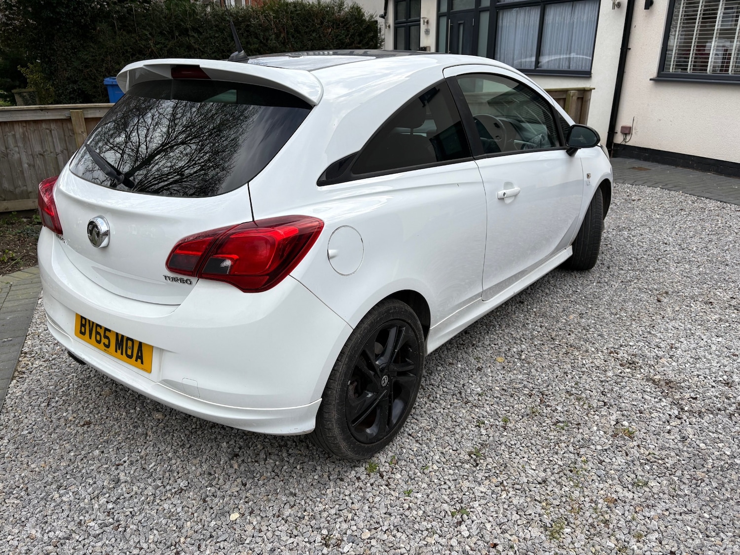Used Vauxhall Corsa 2015 for sale - 77961763: Photo 2